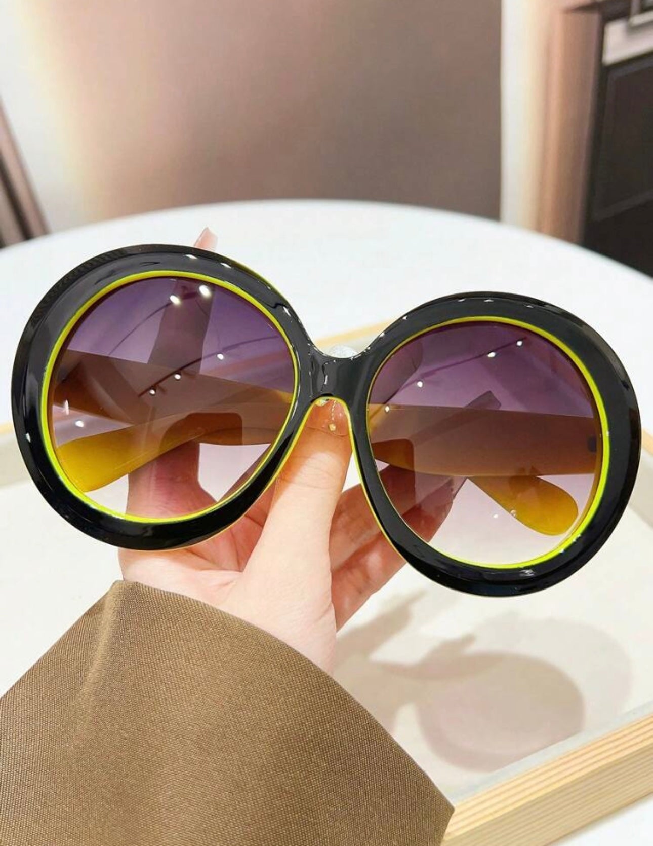 The grand oval Sunglases