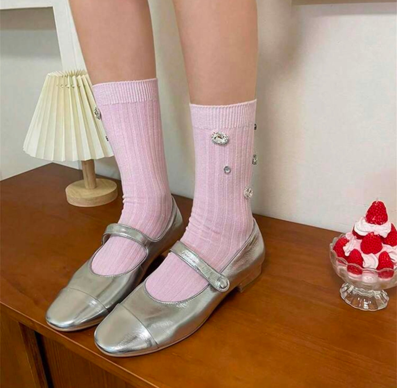 1 Pair Rhinestone Decor Ribbed Socks
