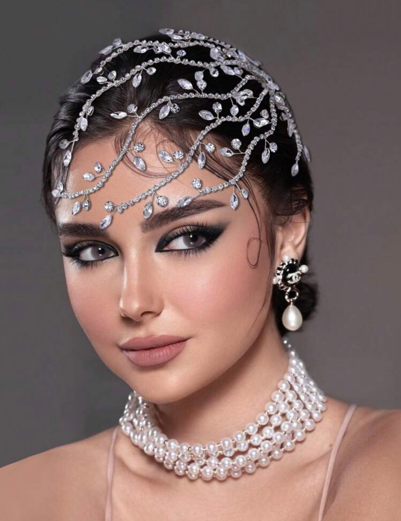 Rhinestone hair accessory