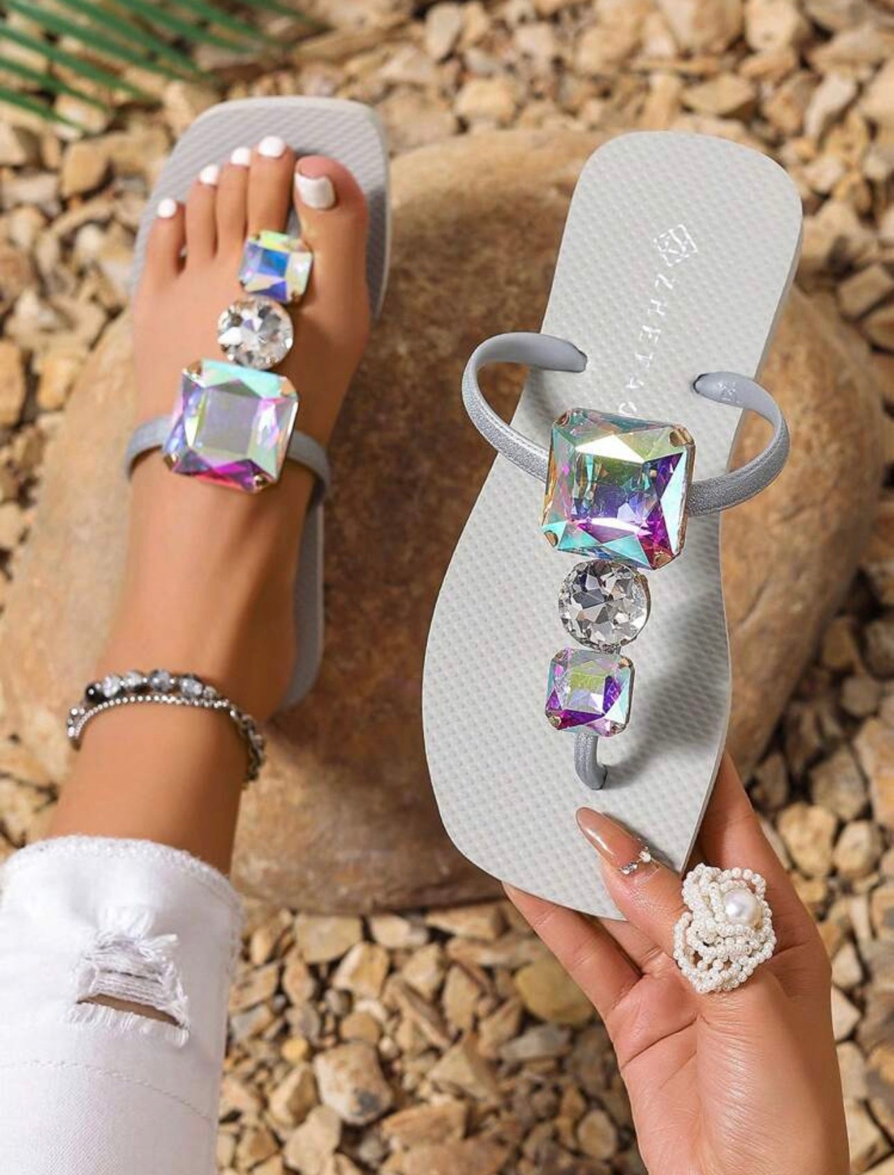 Holiday beach slippers