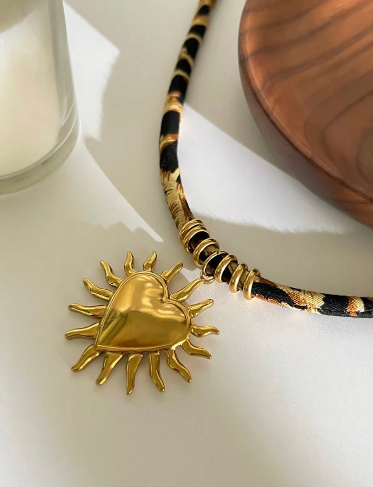 1pc New Luxury Retro Leopard Print, Heart, Shell, Animal Pendant Waterproof Fashionable & Versatile Necklace For Women
