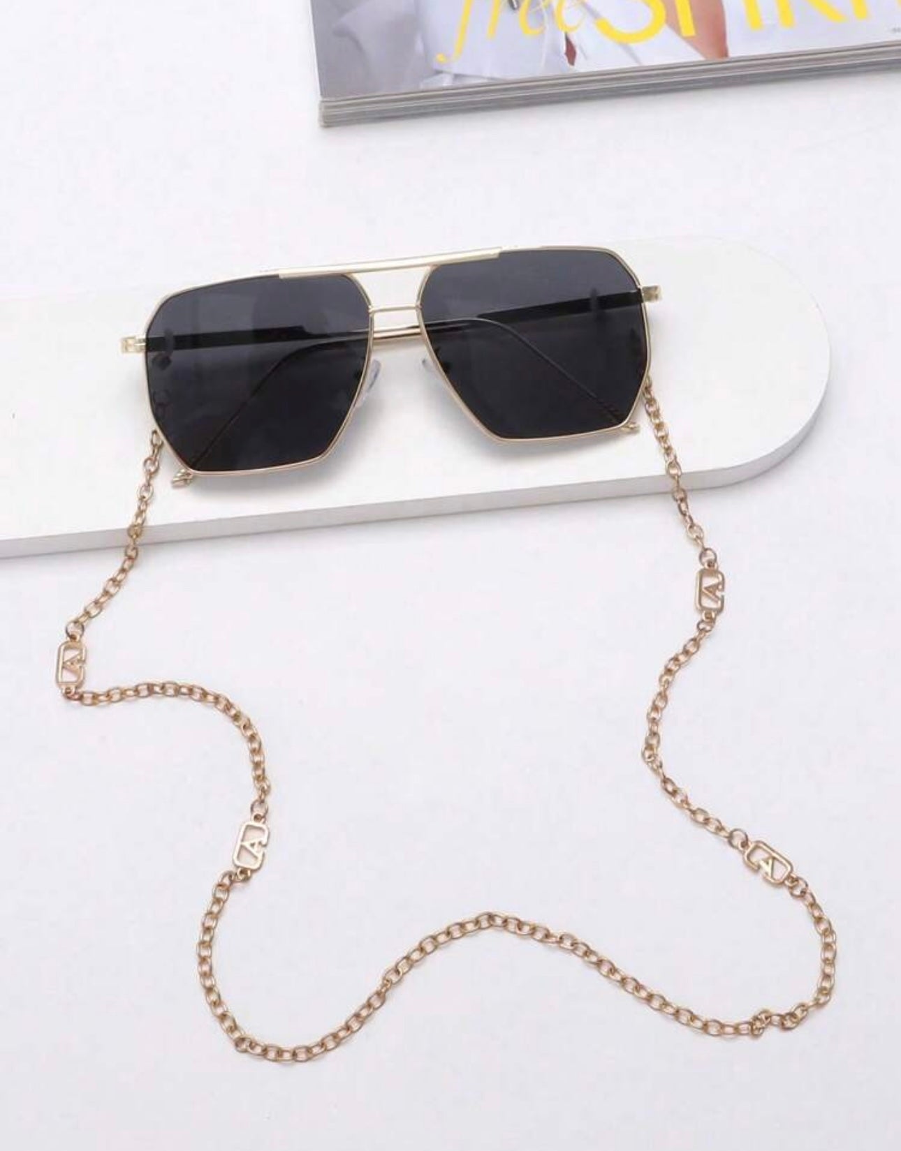 Hot Sunglasses with chain