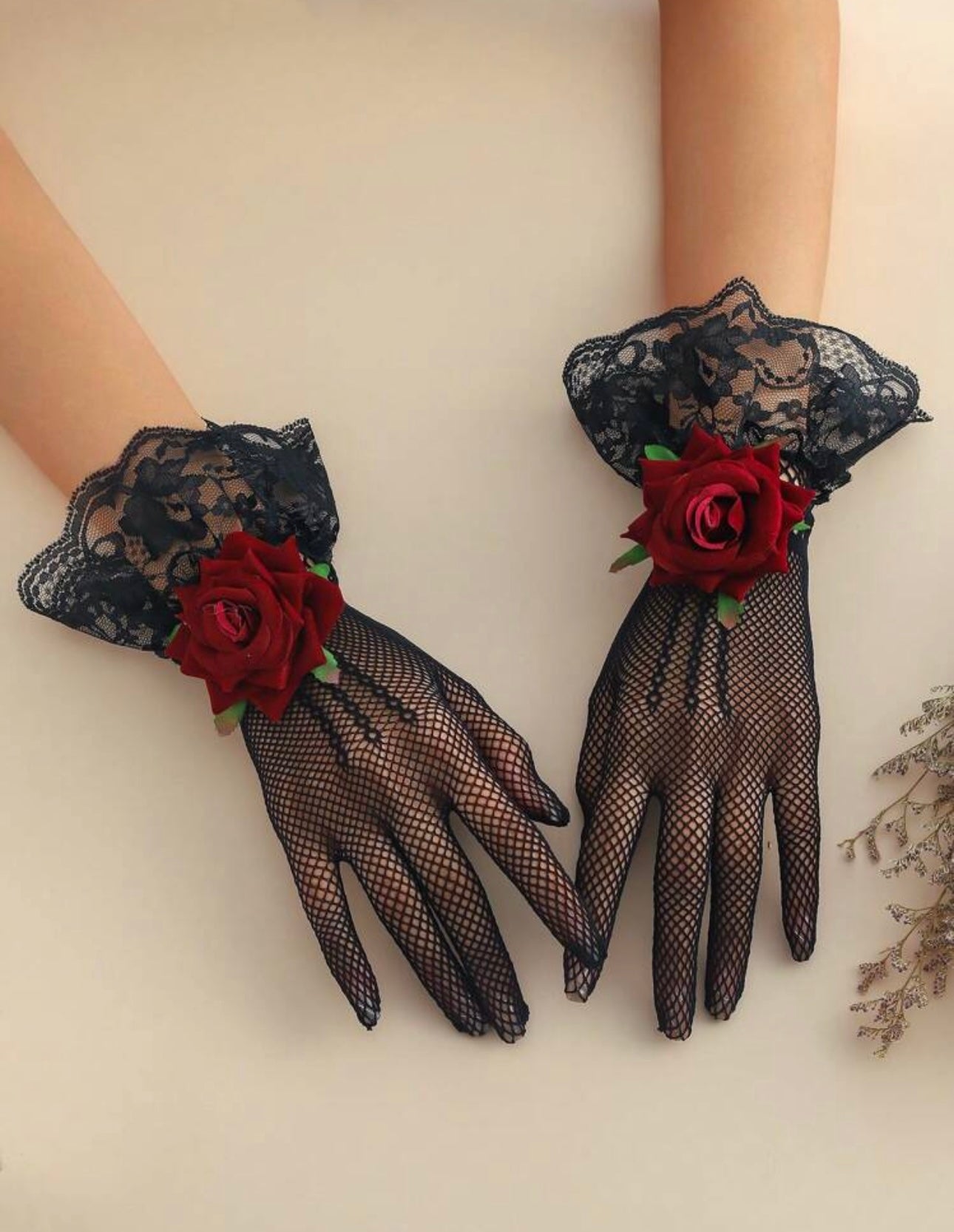 Flower gloves