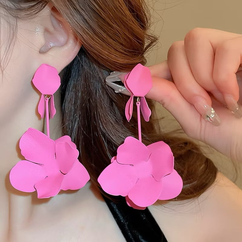 Floral drop earrings