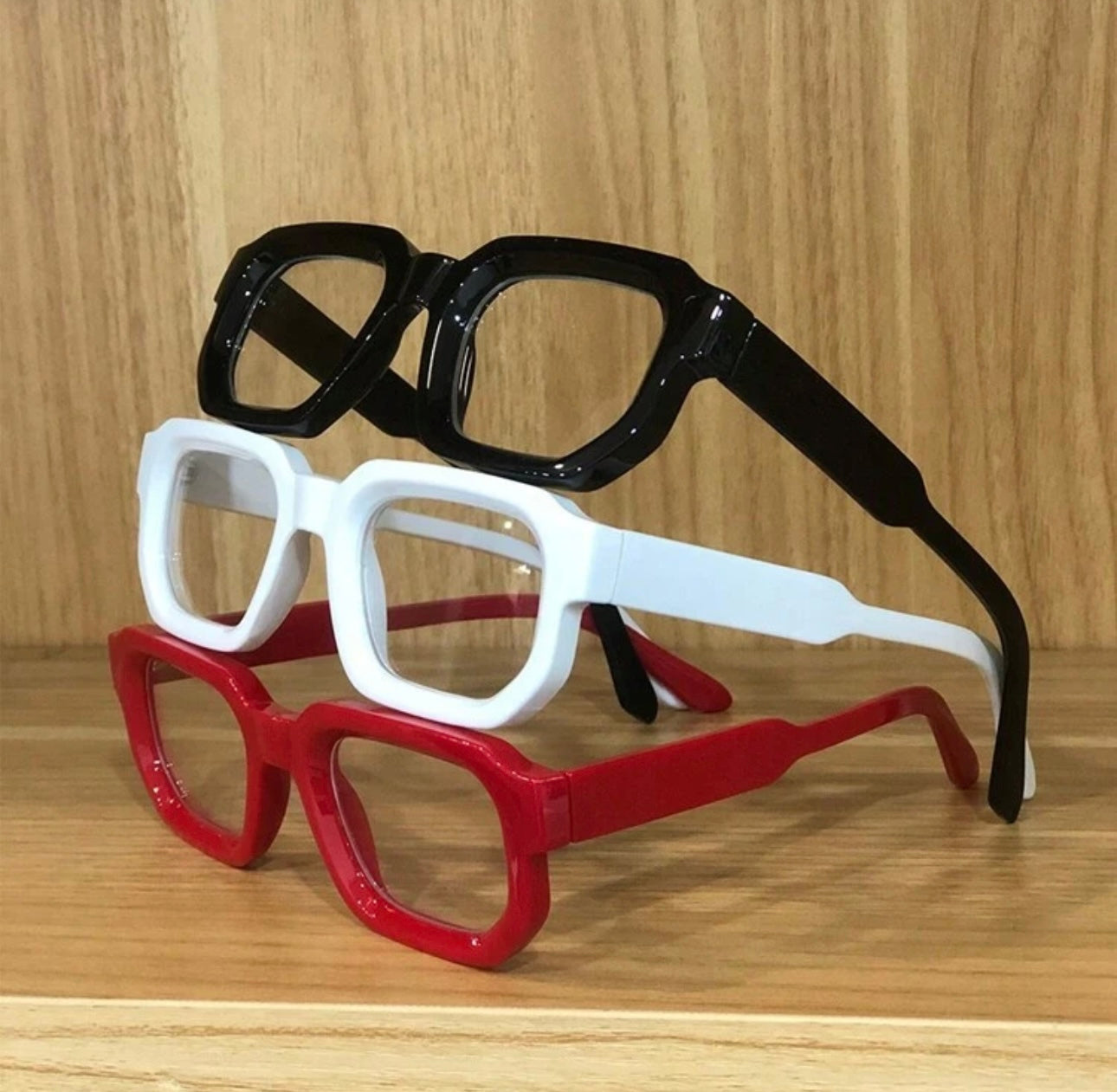 Women's Small Frame Fashionable Vintage Square