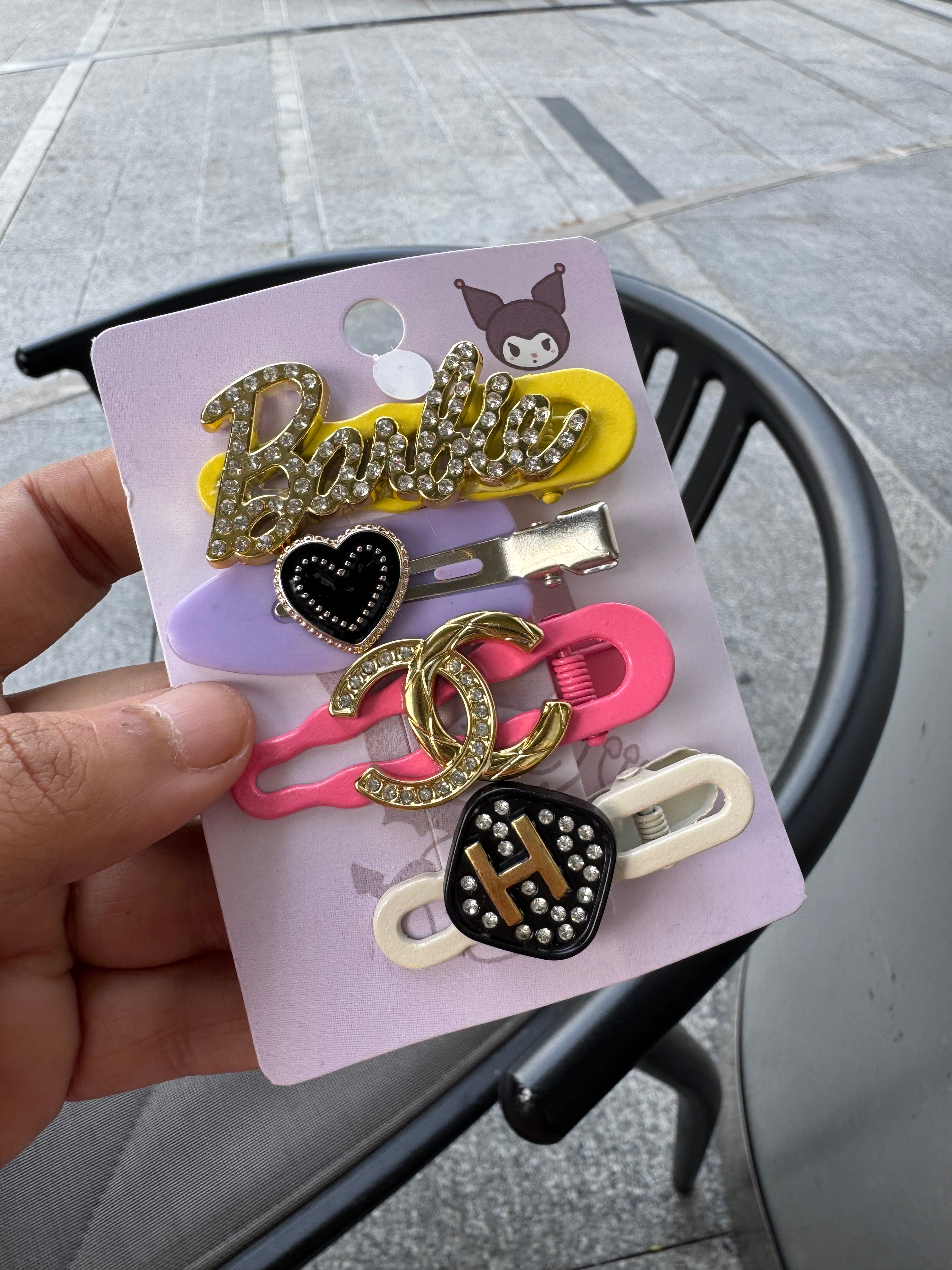 Barbie pin pack (set of 2 pin pack )