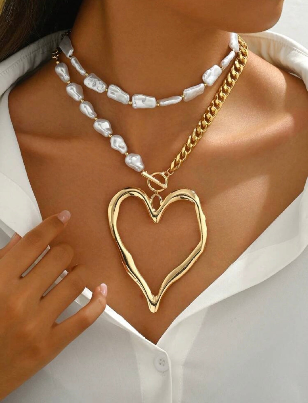2pcs Vintage Exaggerated Fashion Metal Heart Pendant Necklace, Women Necklaces