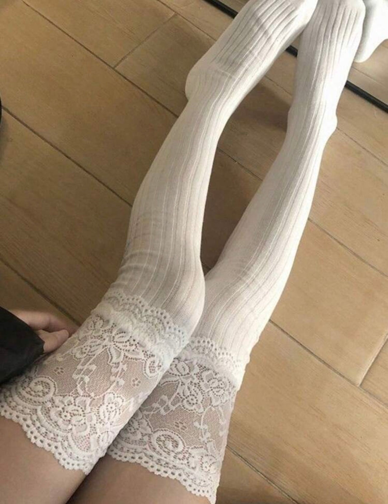 Pair Women Lace Trim White Knee High Socks, Comfortable And Versatile