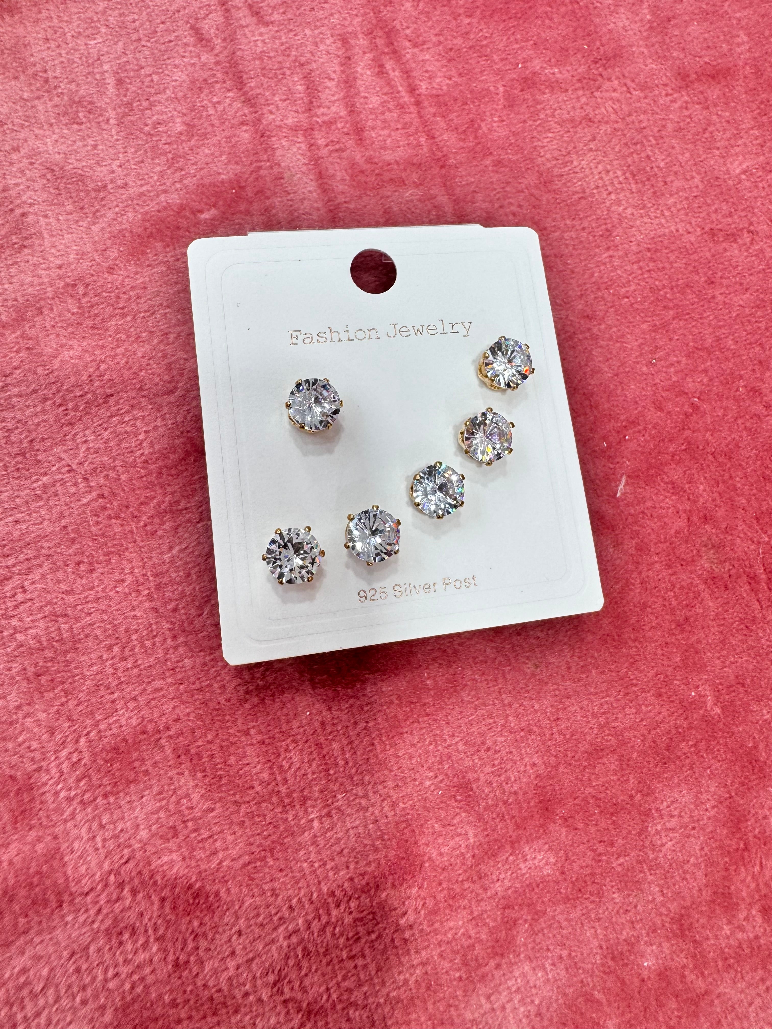 Diamond cut round earings