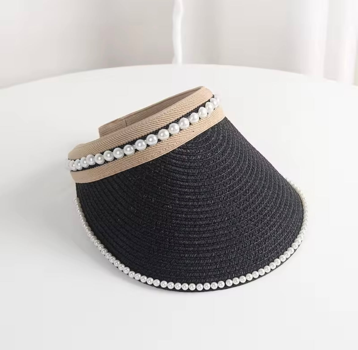 Pearl straw Cap