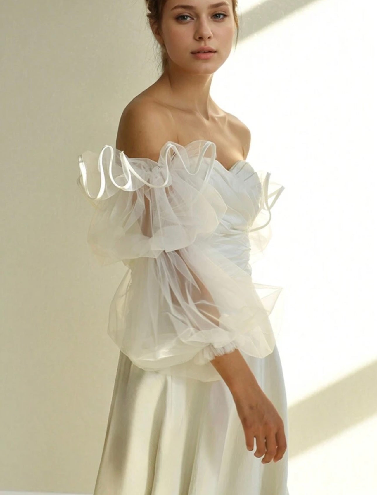 Lantern sleeves