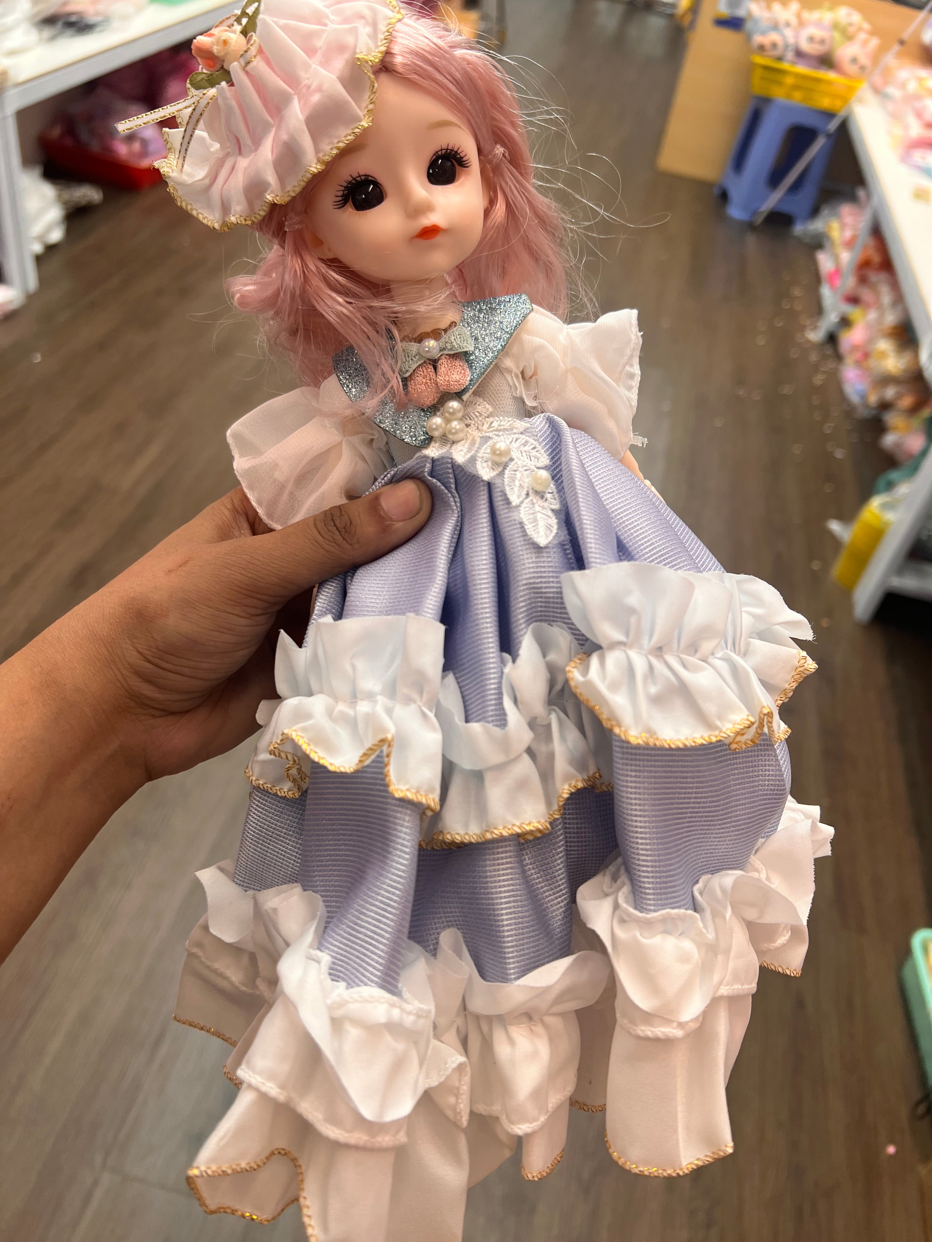 Frill Doll