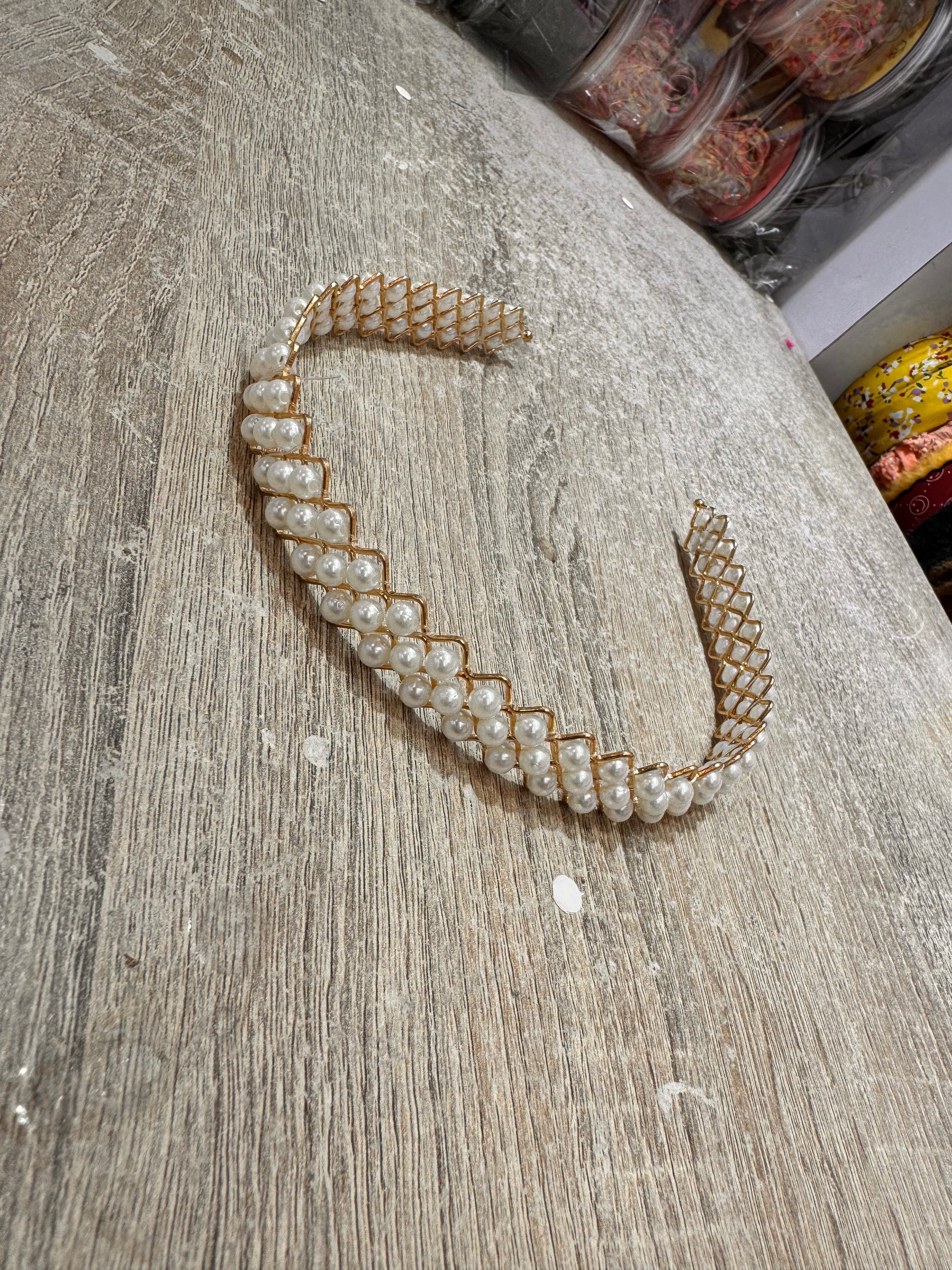 Pearl hairbands 65