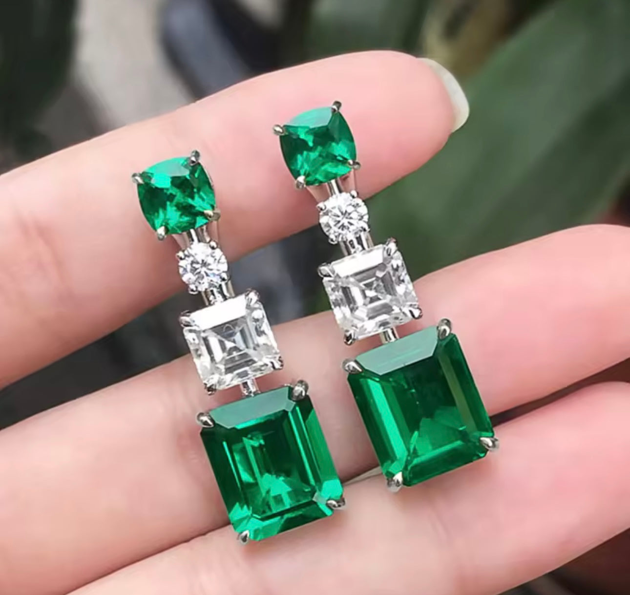 Emerald Earings