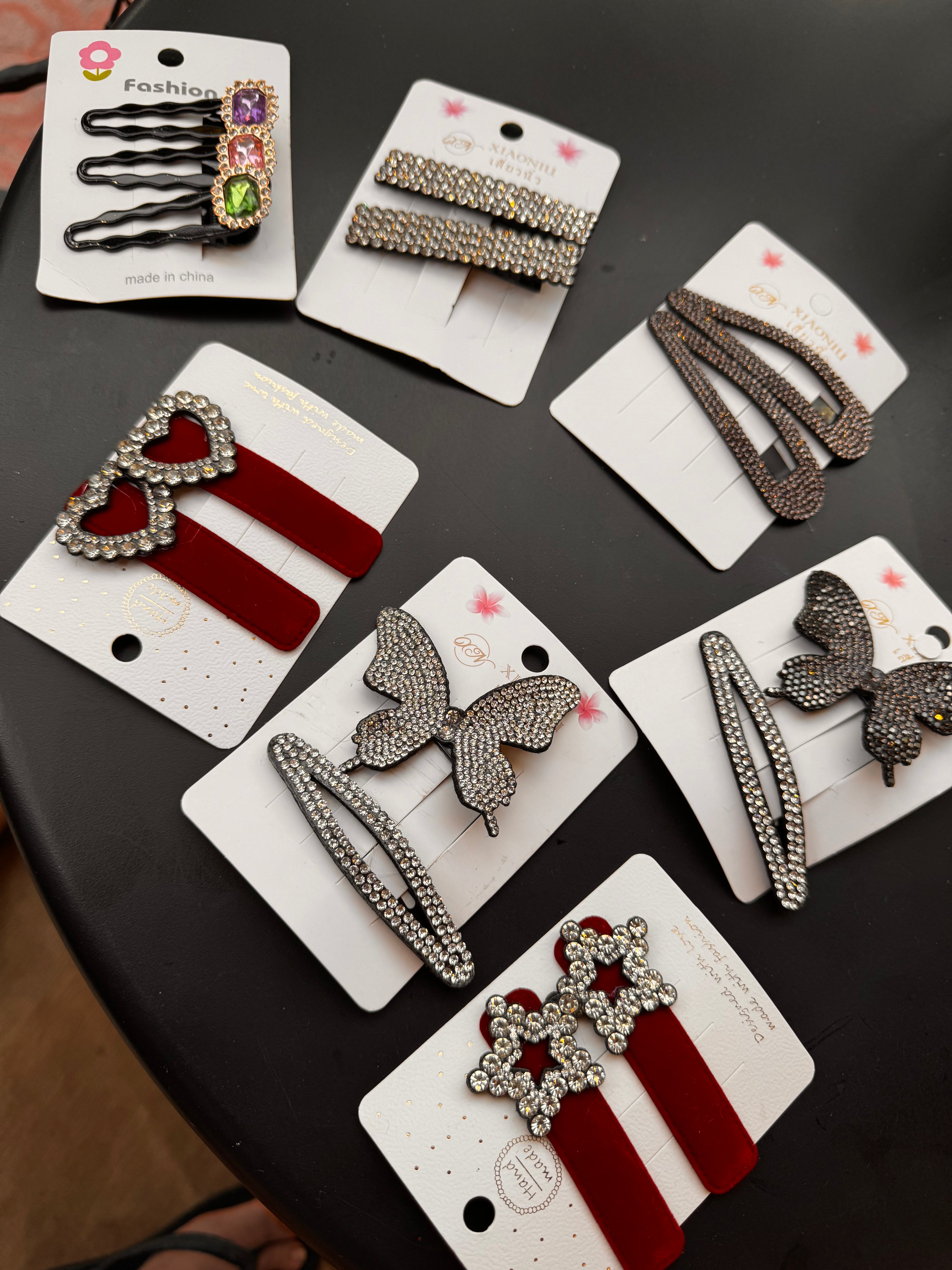 Pins 567