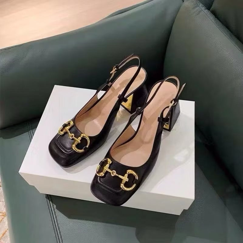 Hot pair sandals