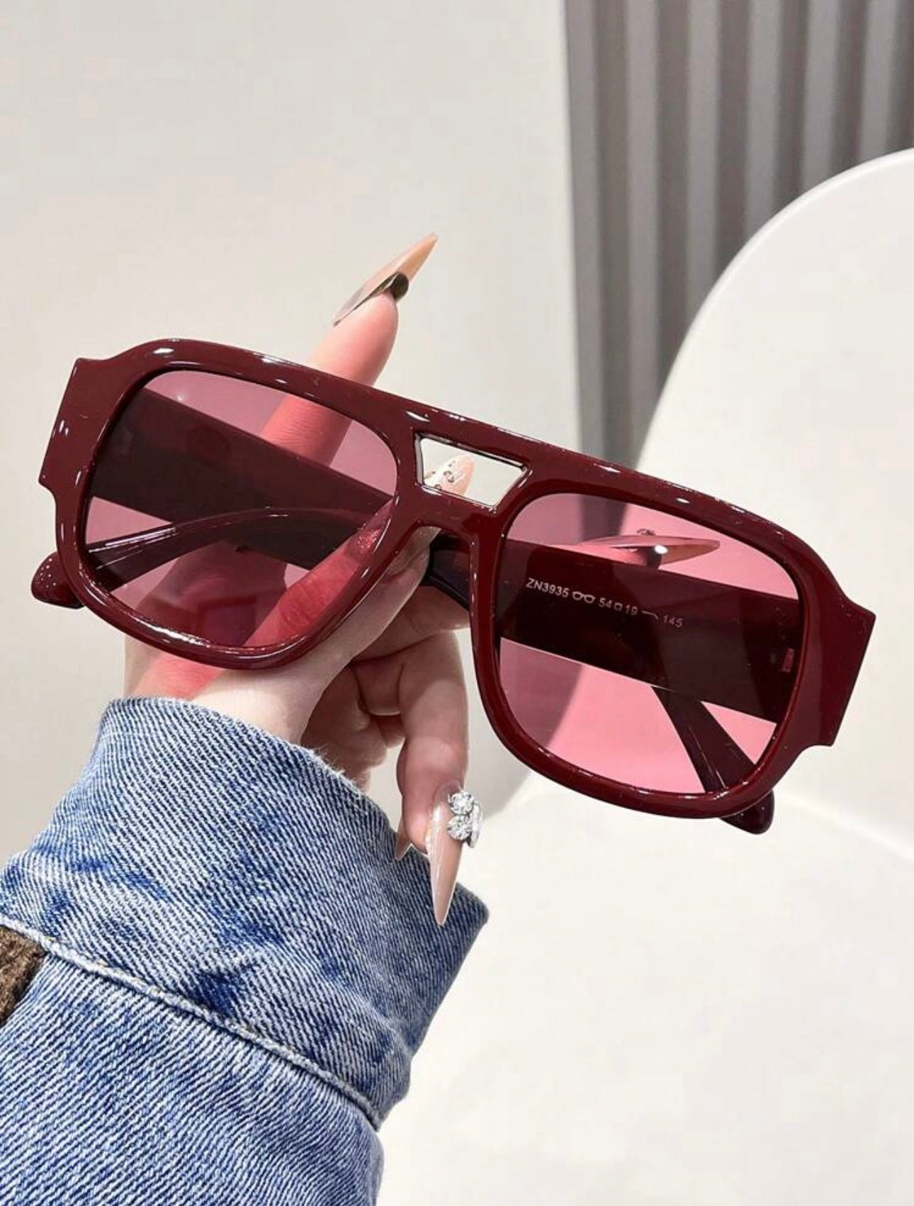 1 Women Red Frame Fashion Glasses, Fashionable Beach Accessory For Summer Shades