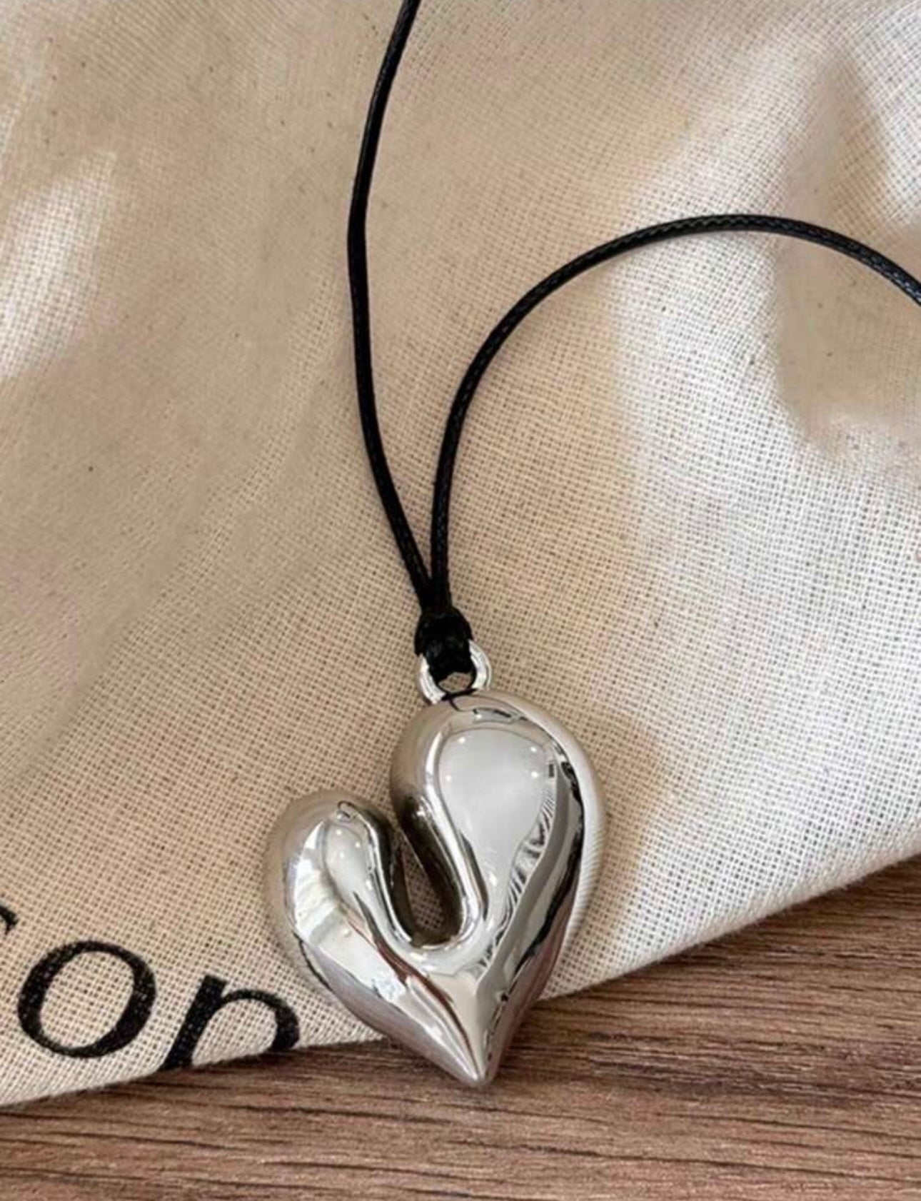 1pc Asymmetrical Heart Pendant Long Necklace