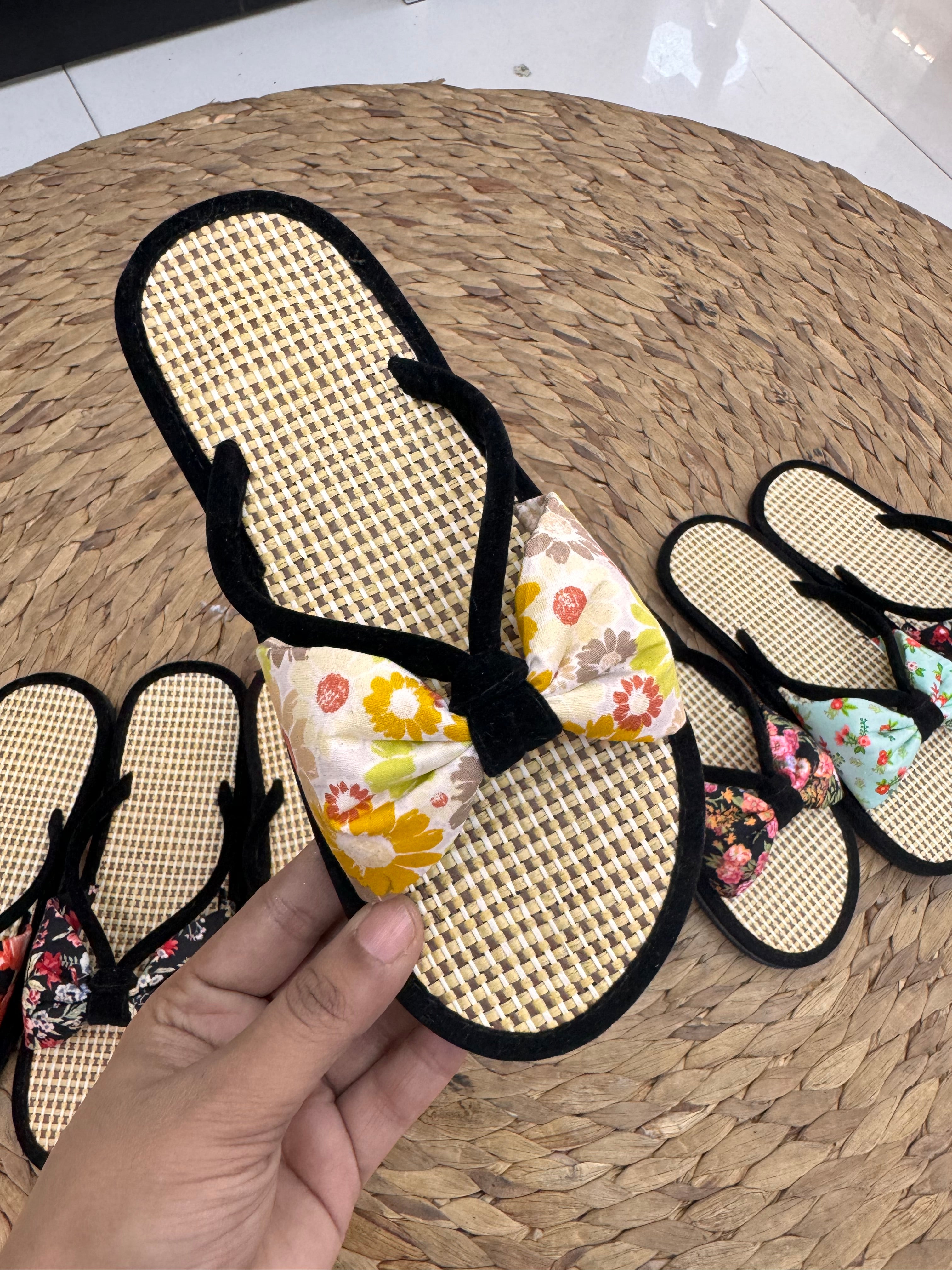 Floral beach flips