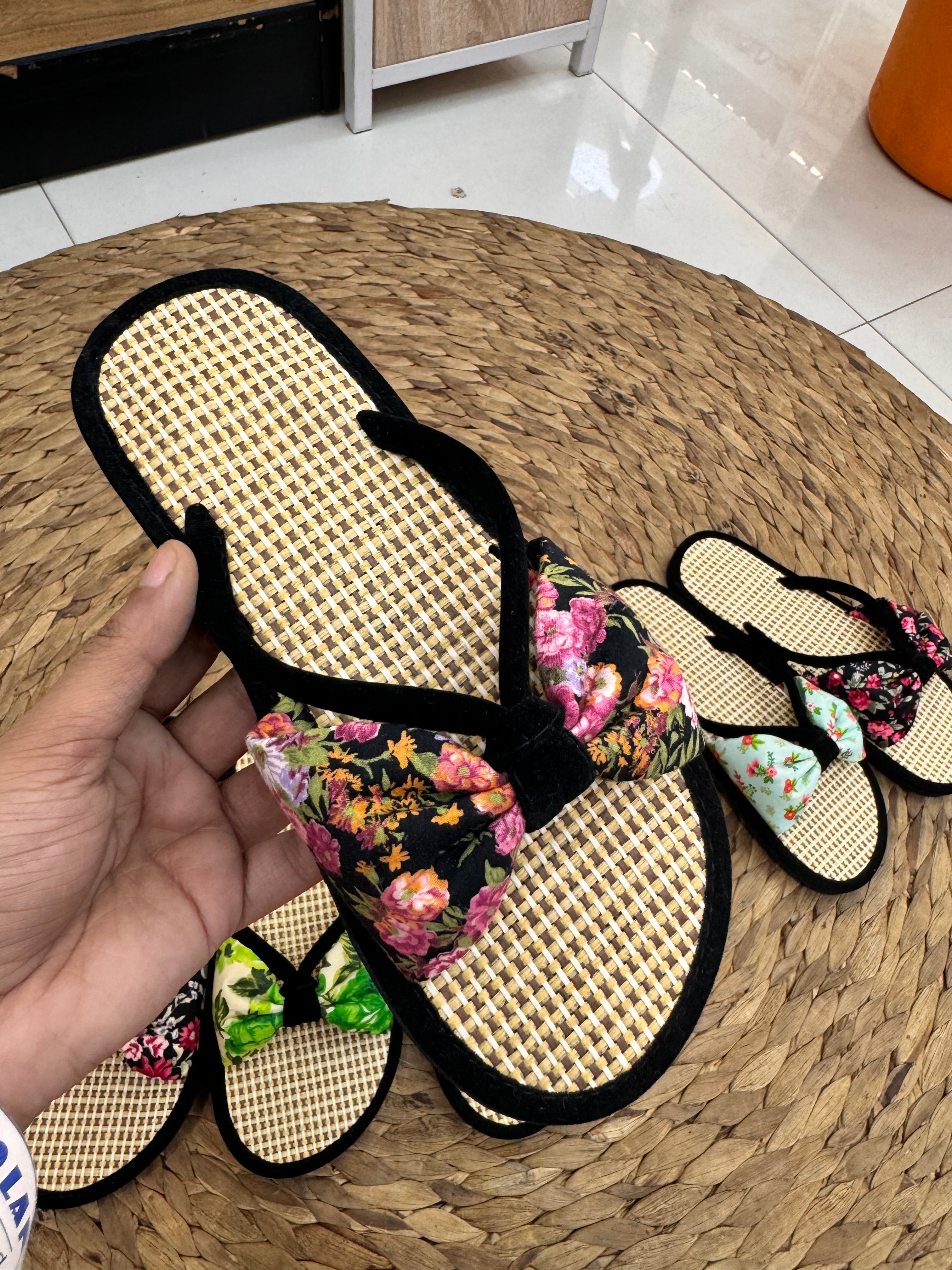 Floral beach flips