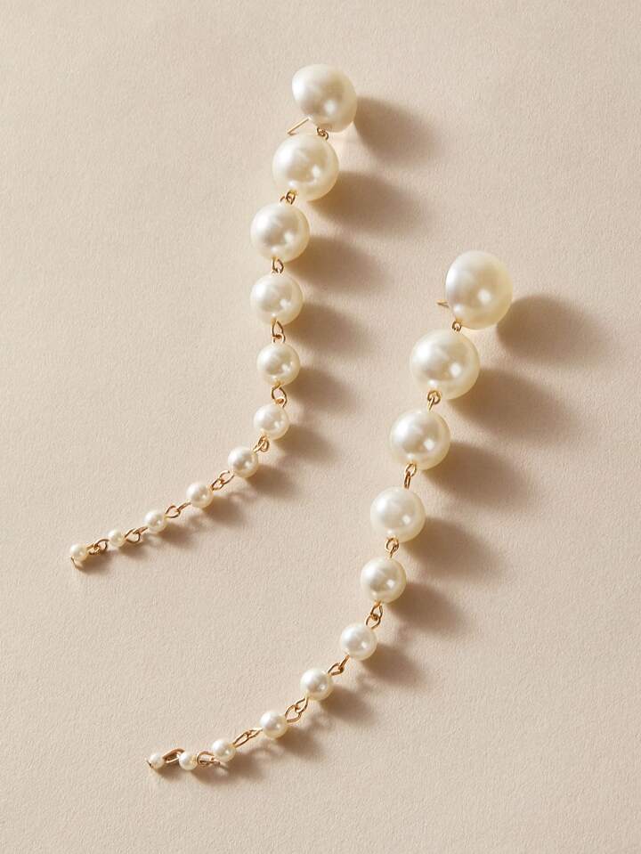 Drop down Pearl earings