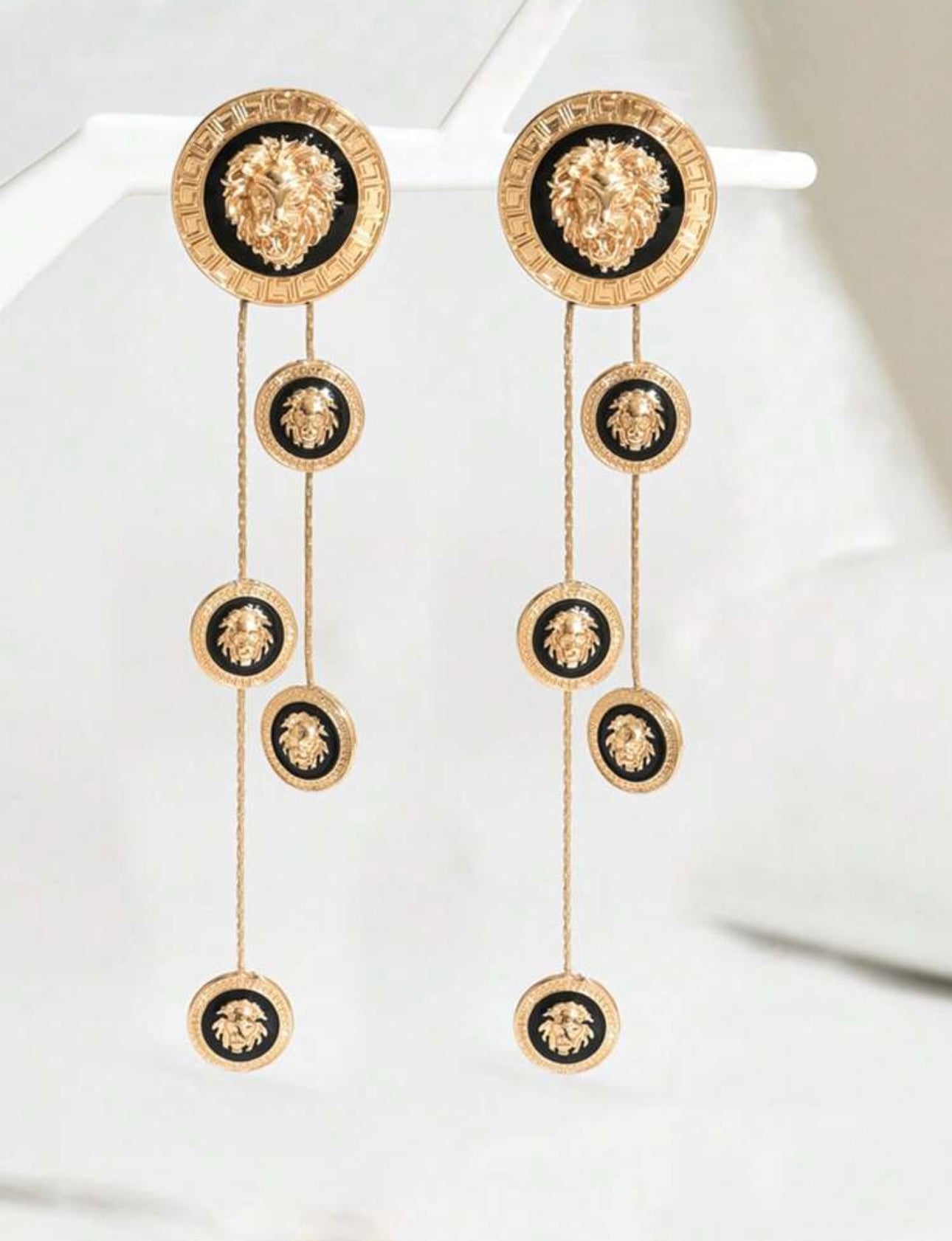 Lion drop earrings