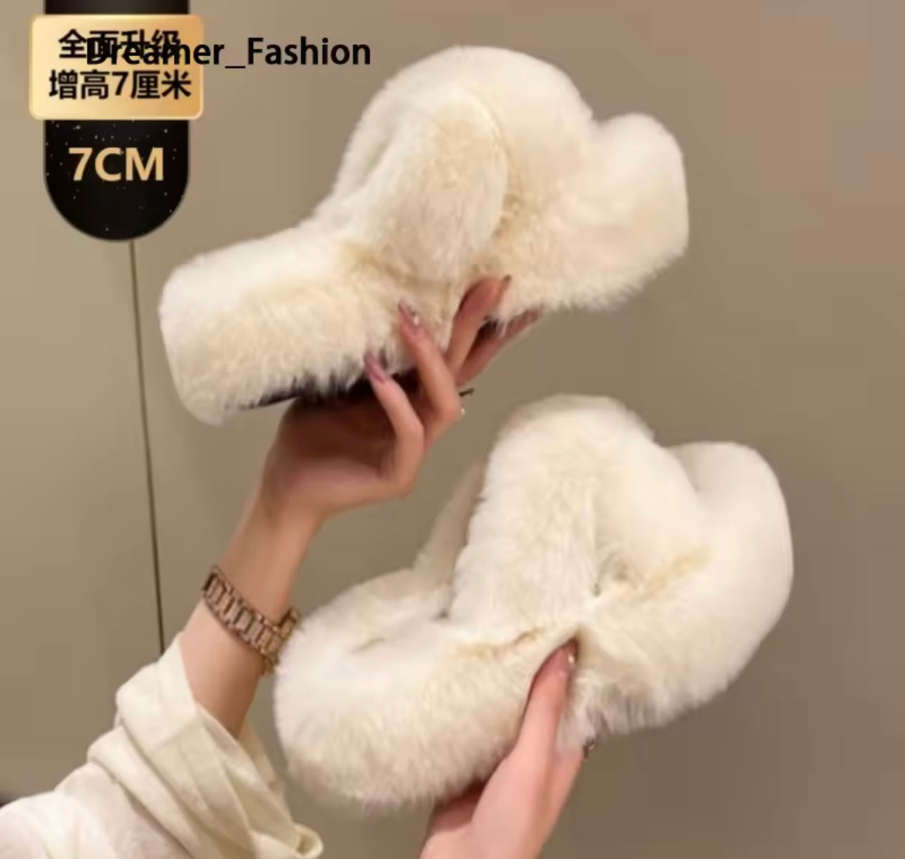 Cuddle slippers