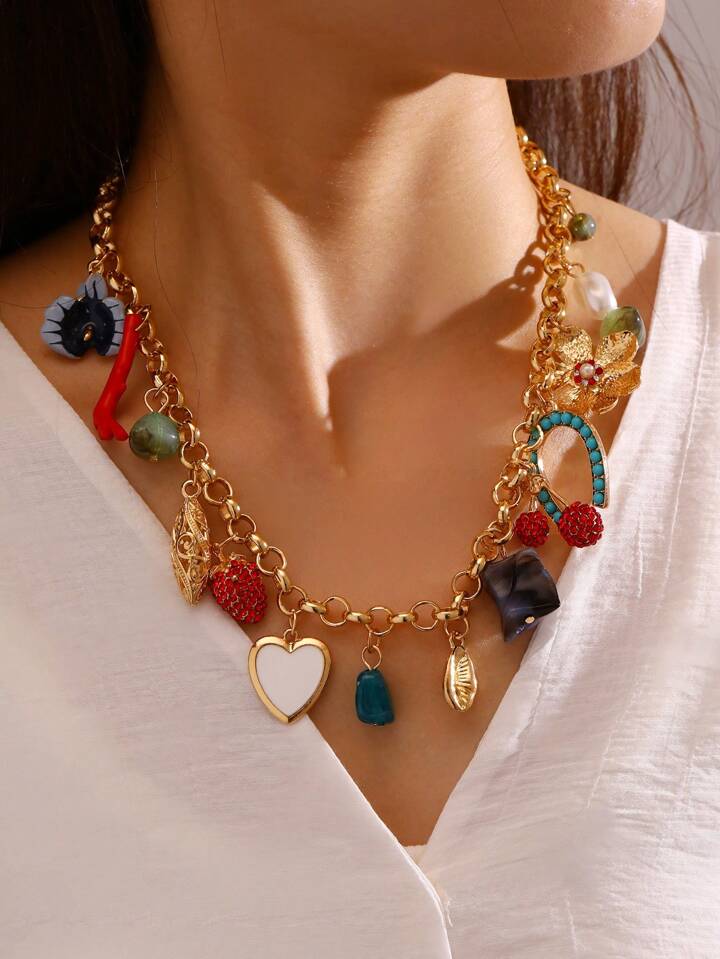 Charmes Neckpiece