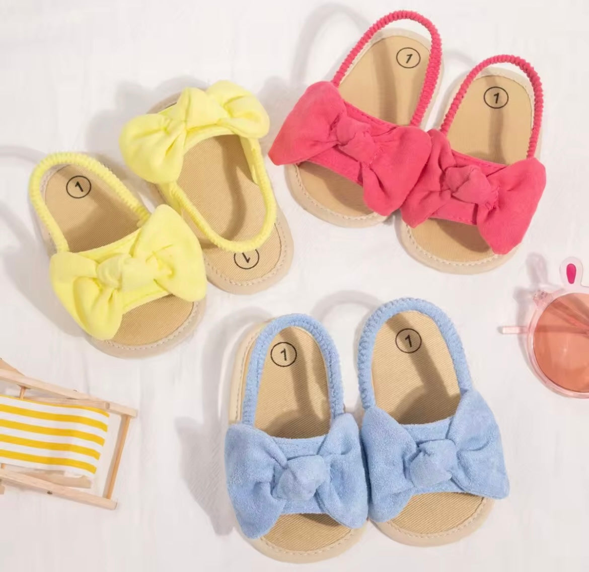 Kiddie bow sandals