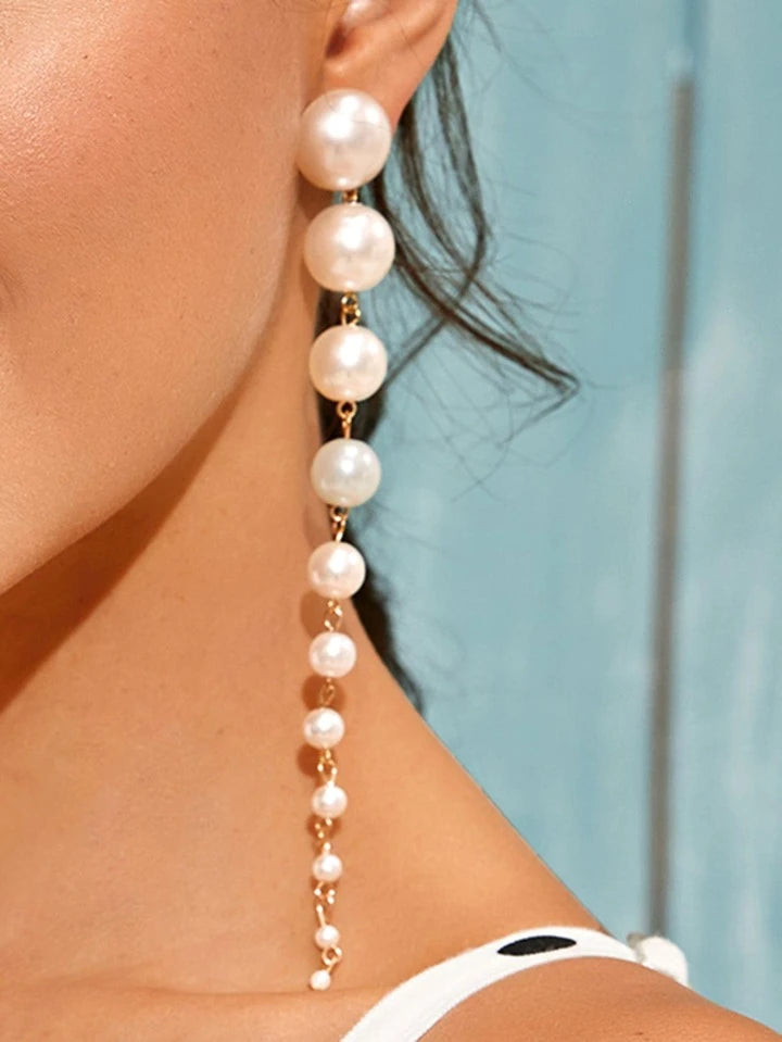 Drop down Pearl earings