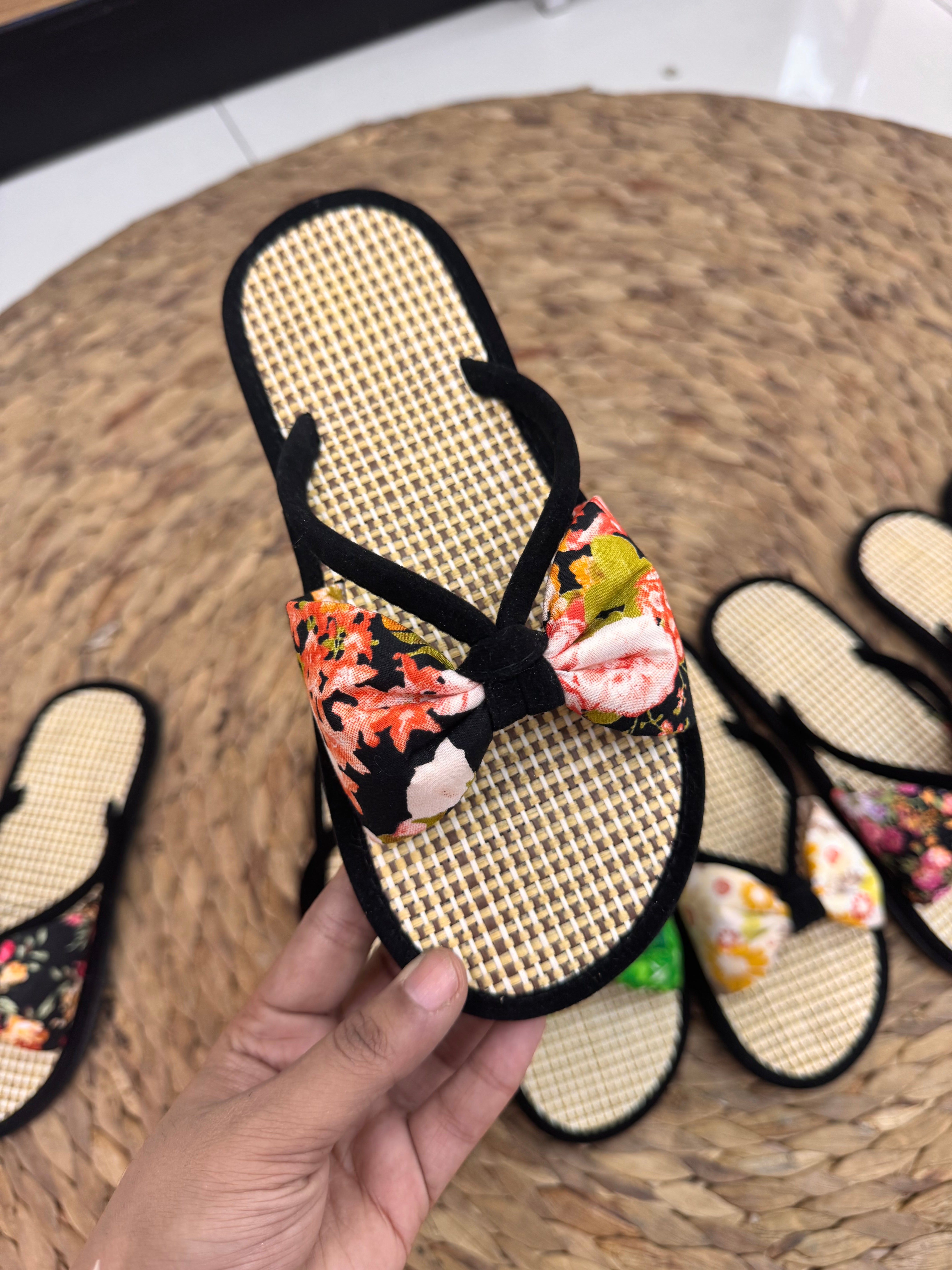 Floral beach flips