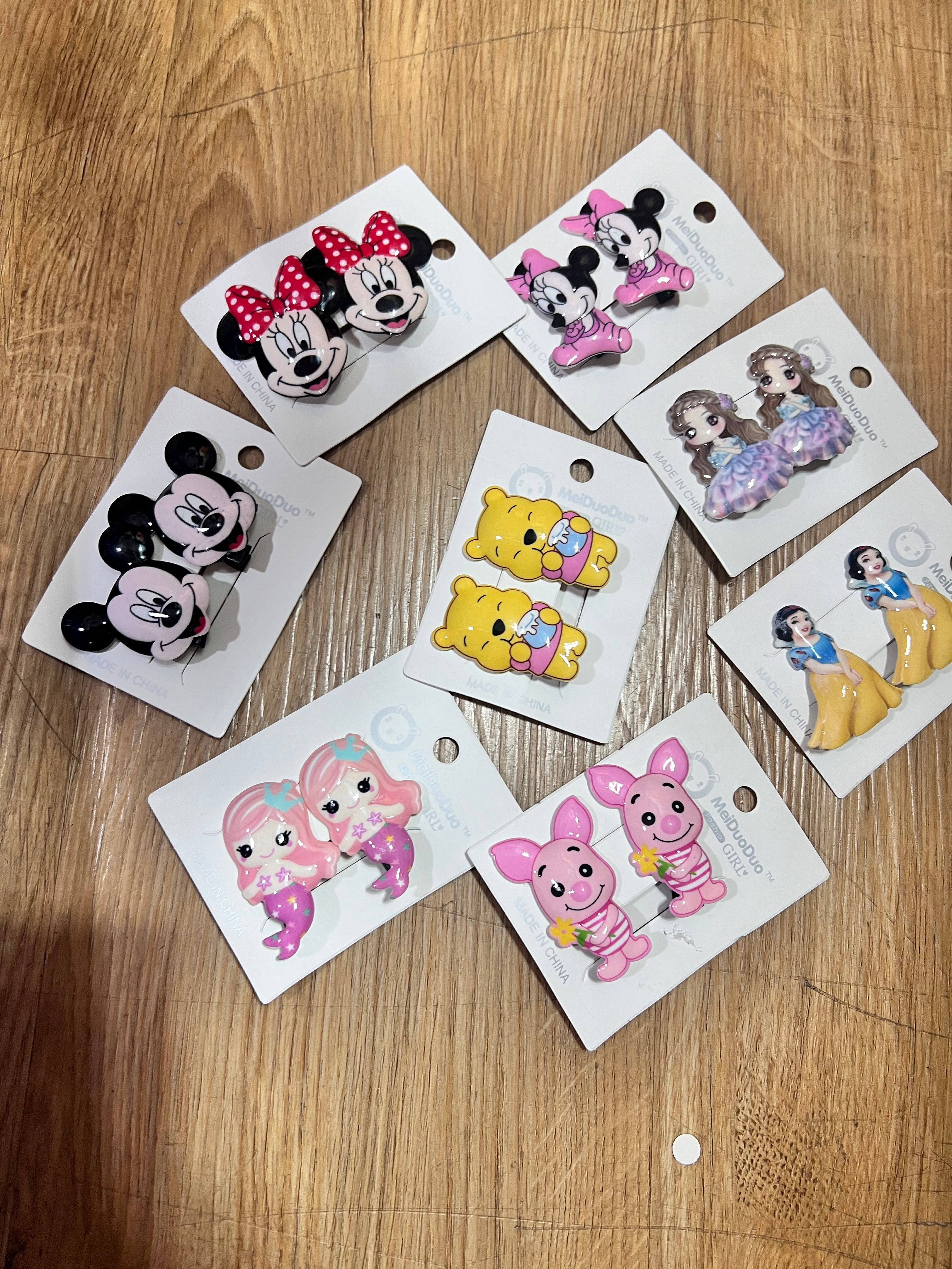 Disney pins