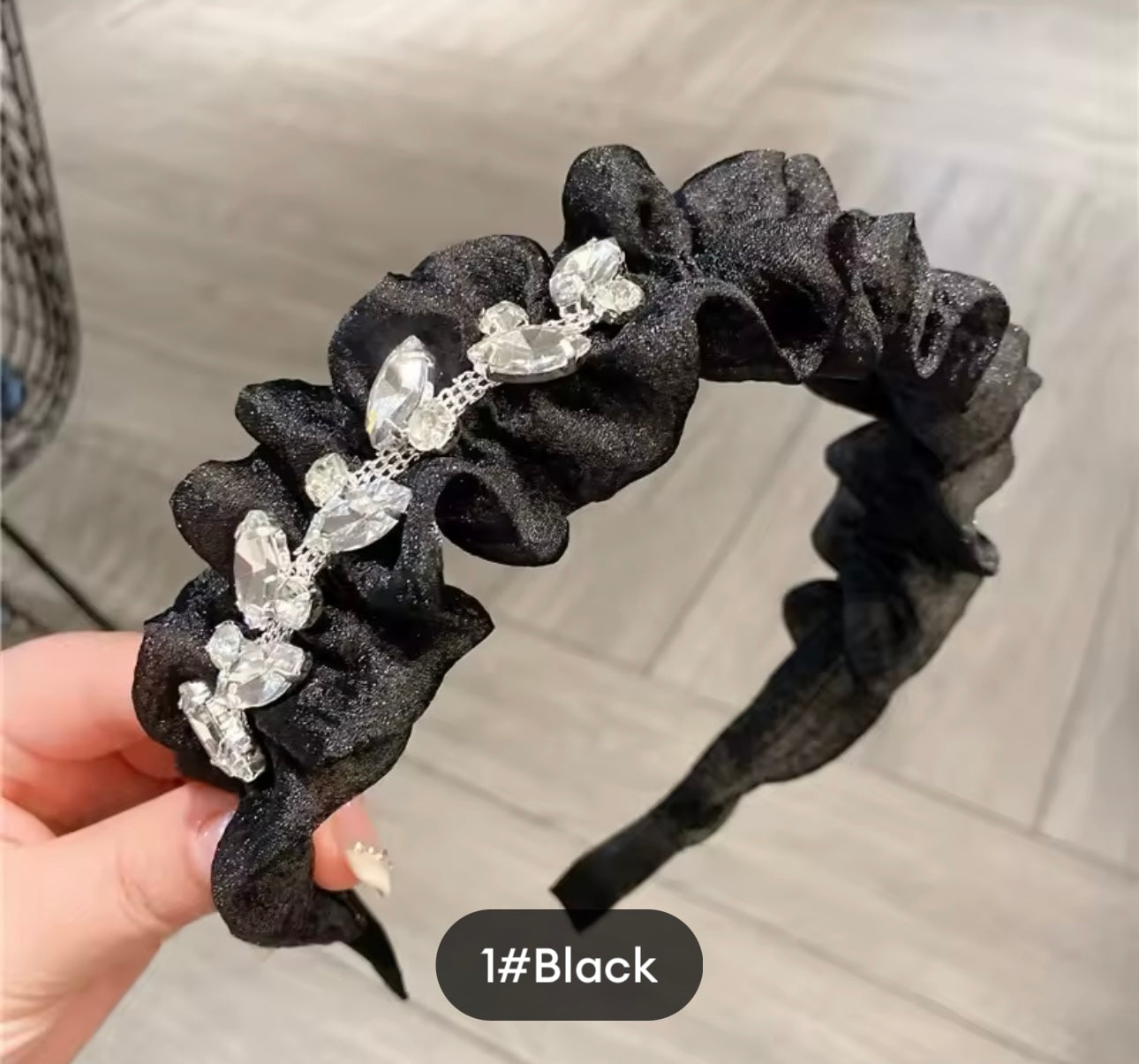 Frill stone hairband