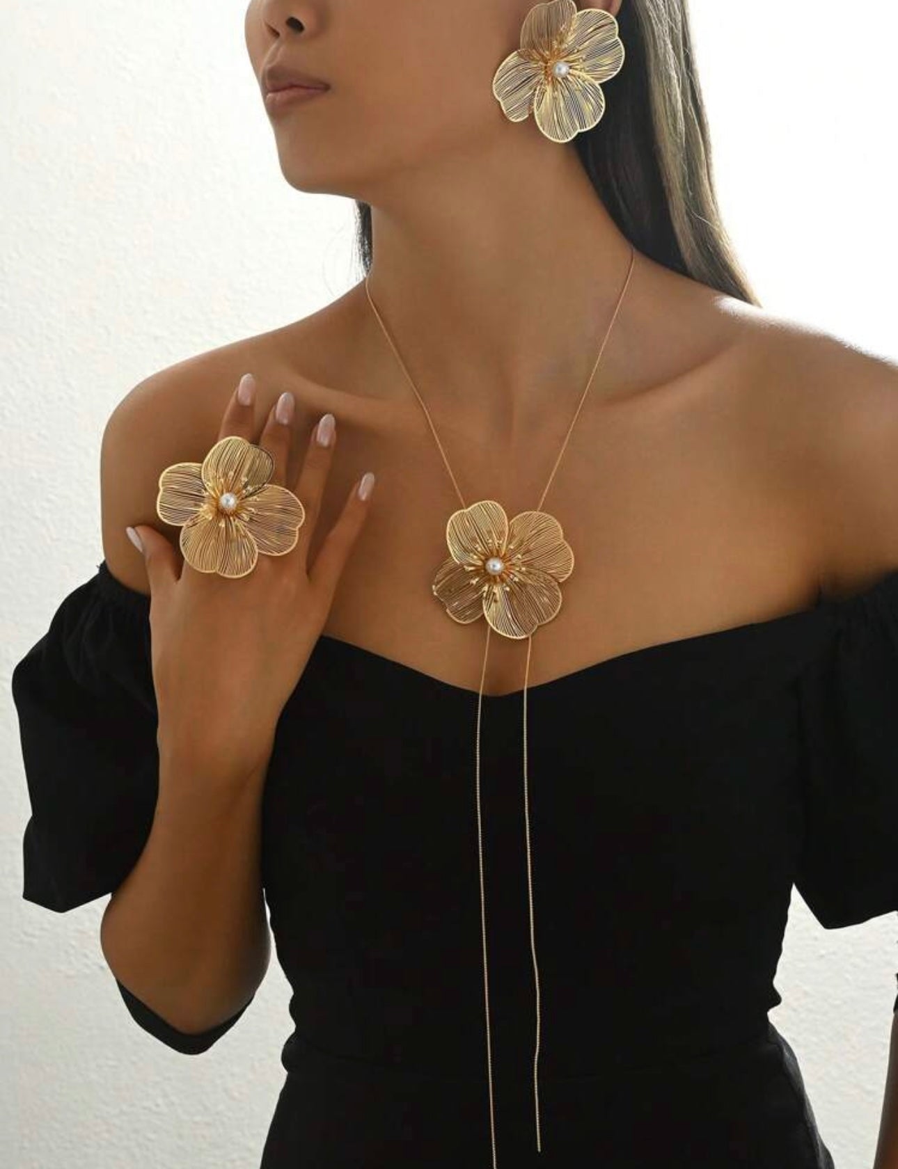 3 Pieces Hollowed Out Acrylic Pearl Flower Jewelry Set