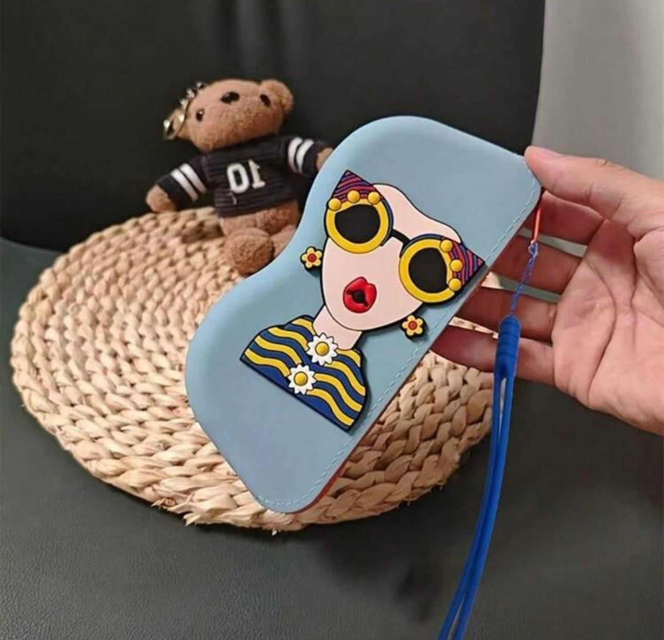 Silicon sunglass case