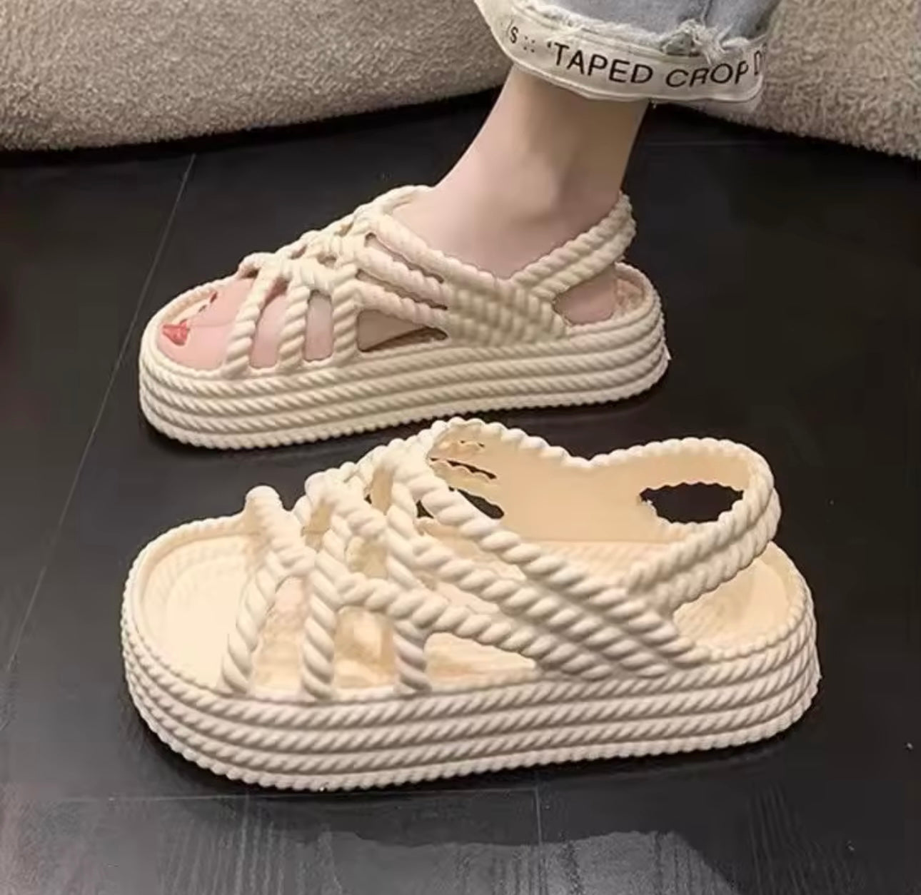 Cross cross sandals