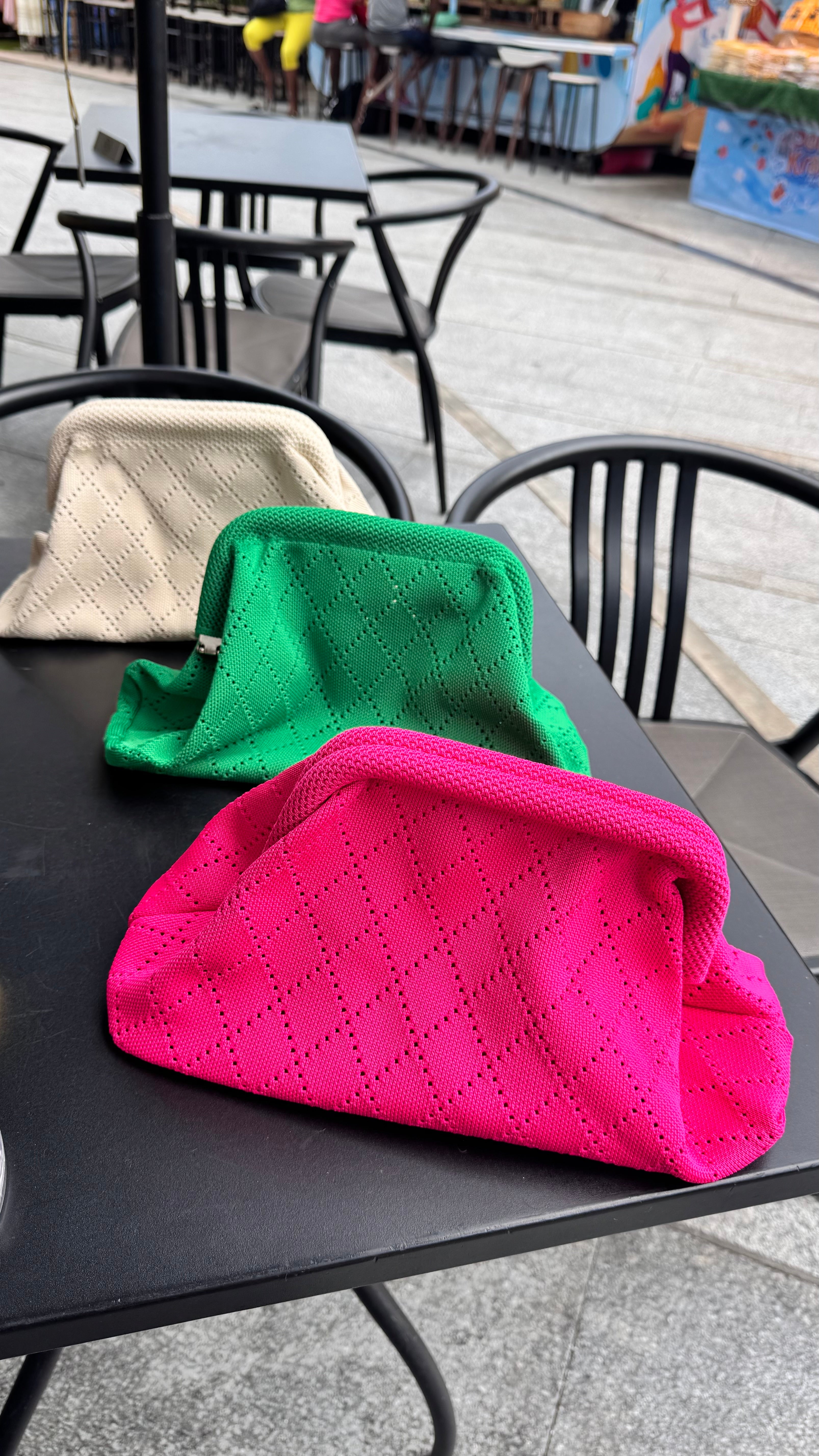 Clicky bag