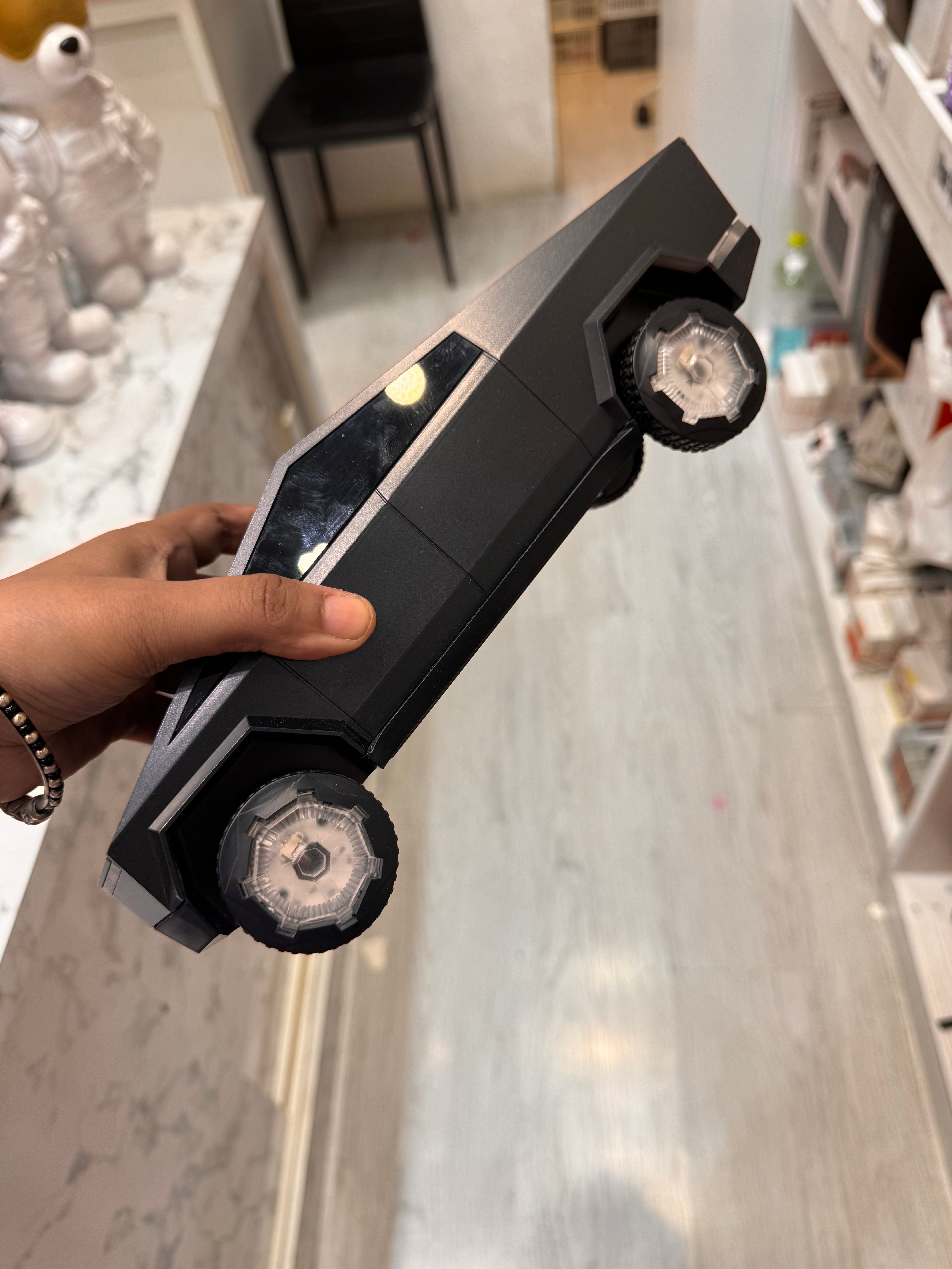 Car design Bluetooth speaker