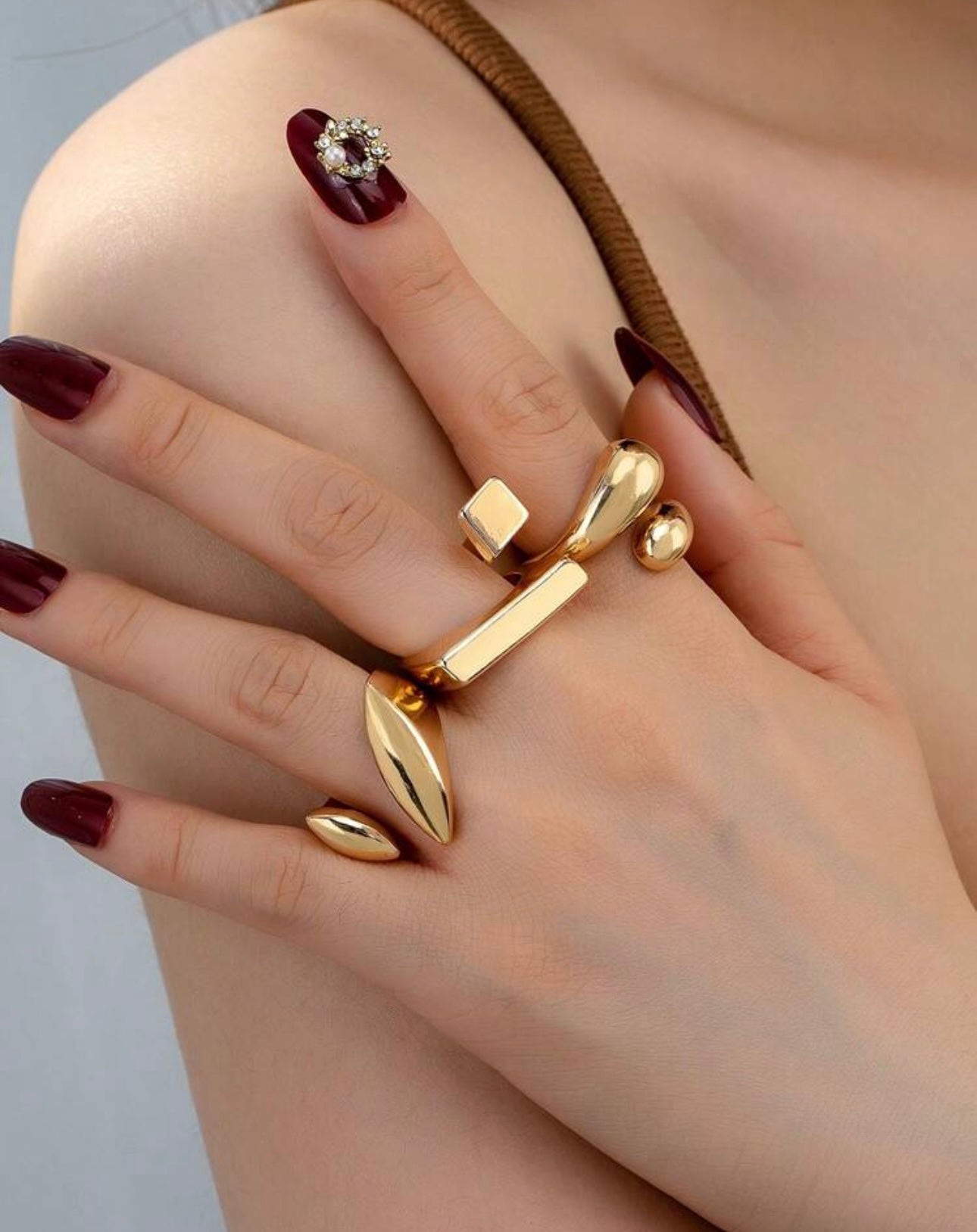 3 pc geometric rings