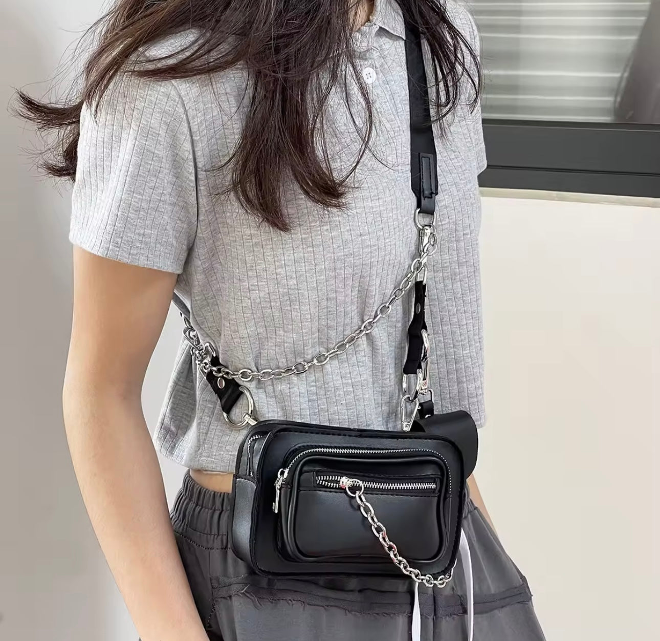 Chain cross bag