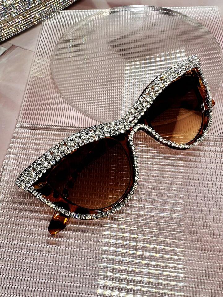 Zola Rhinestone Sunglases