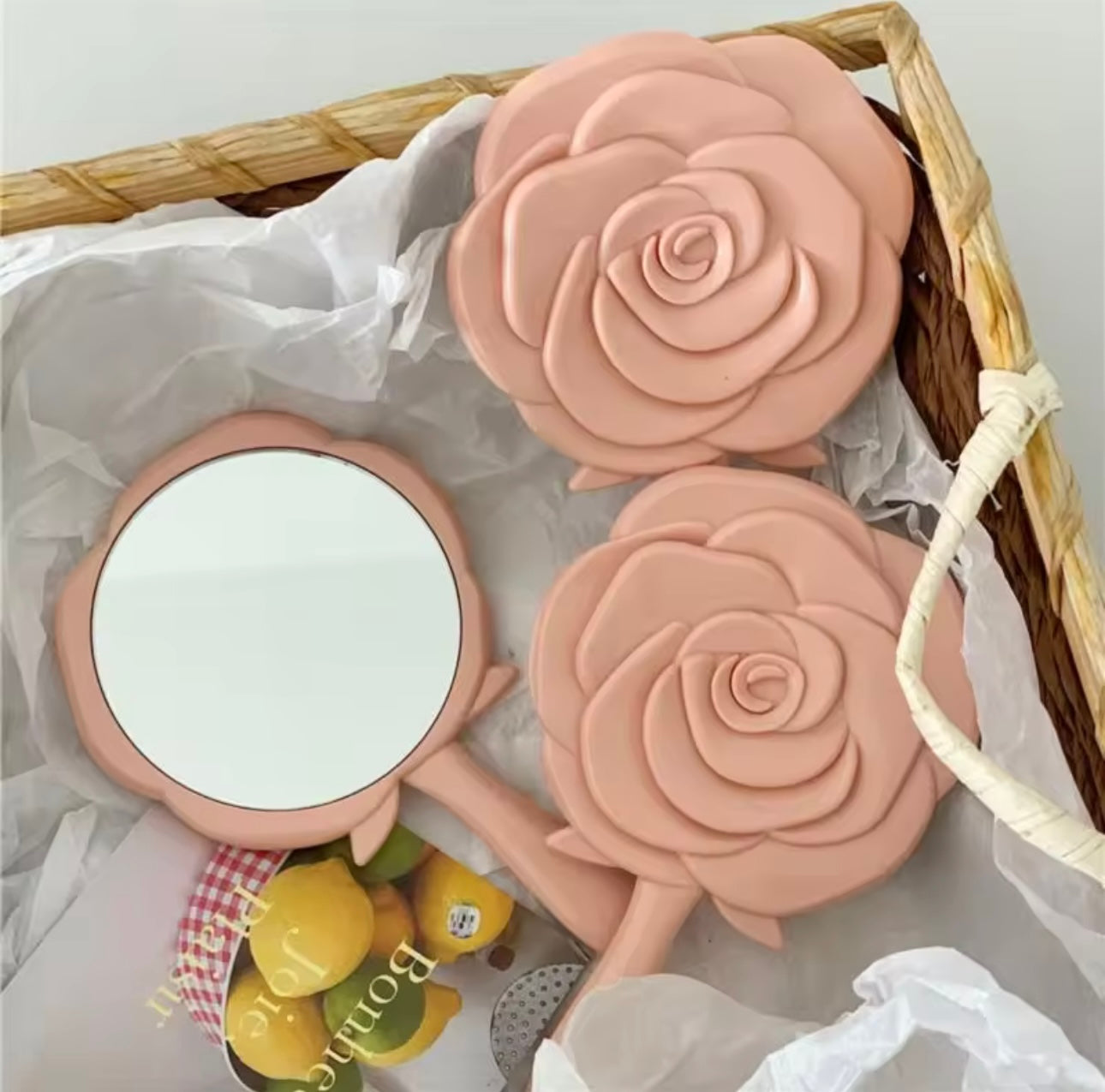 Flower hand mirror