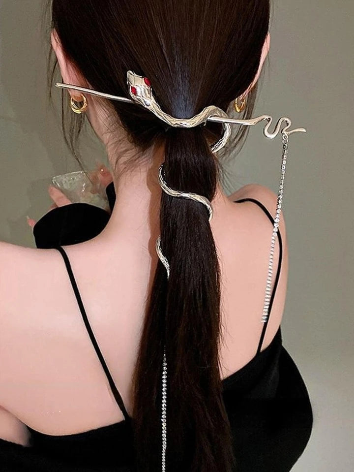 Snake hair accessory