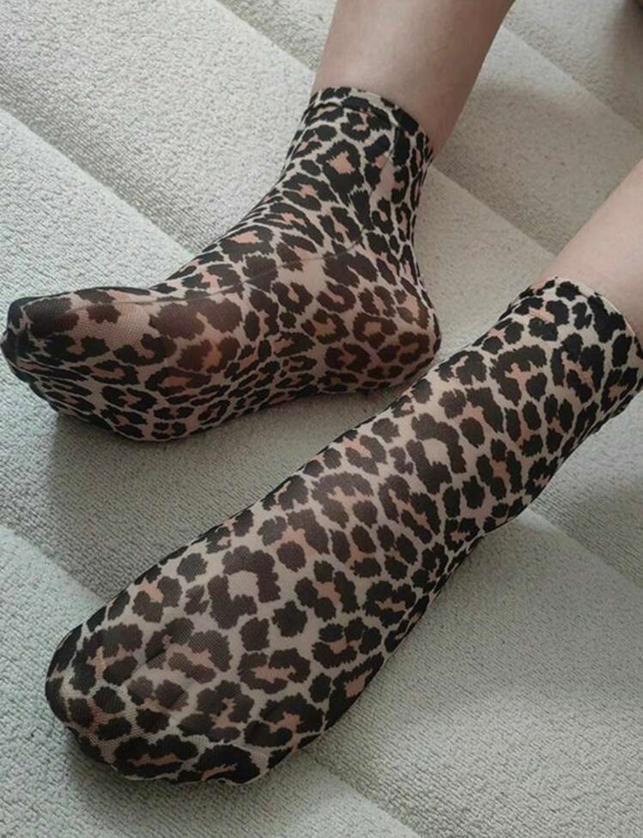 4 pair chic socks