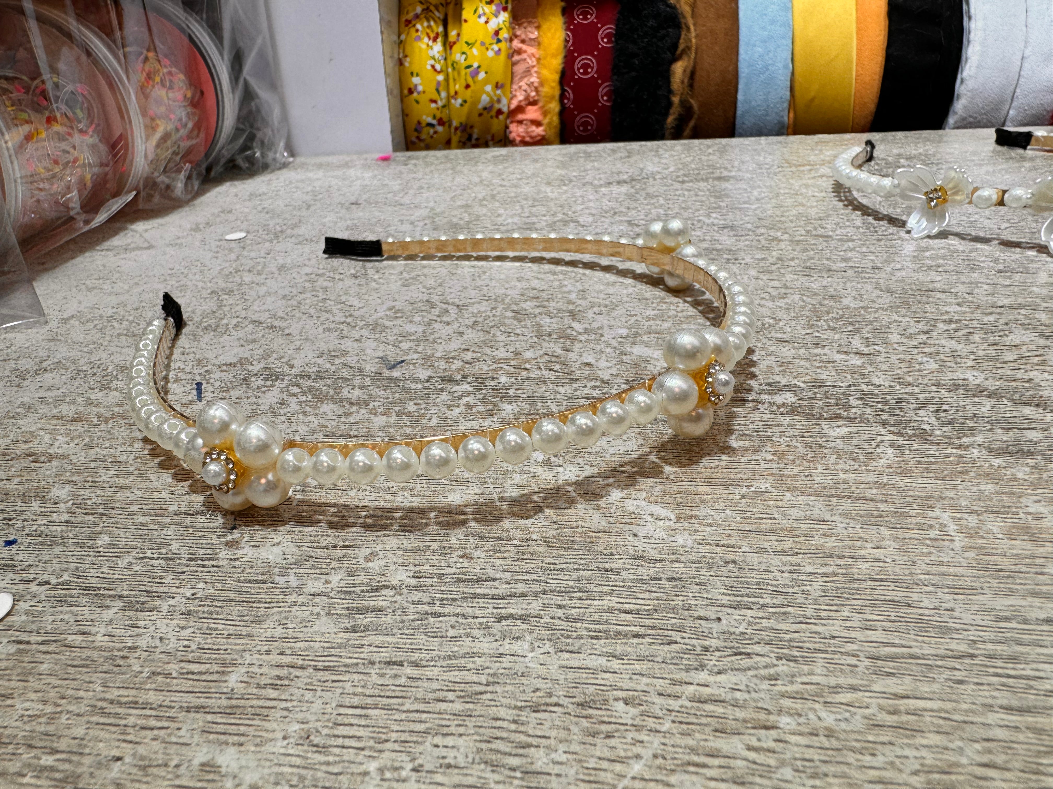 Pearl hairbands 65