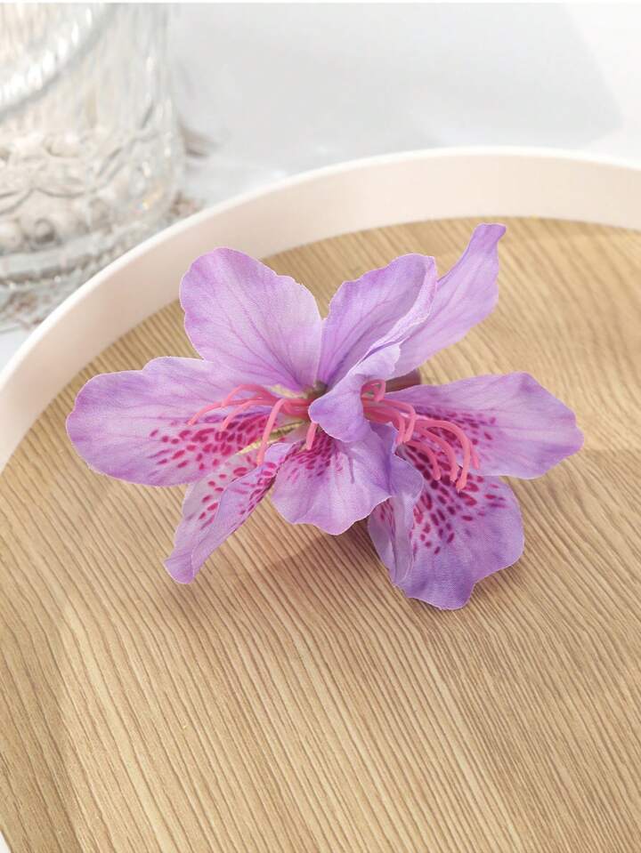 1pc Bohemian Style Artificial Lily Flower Hair Clip