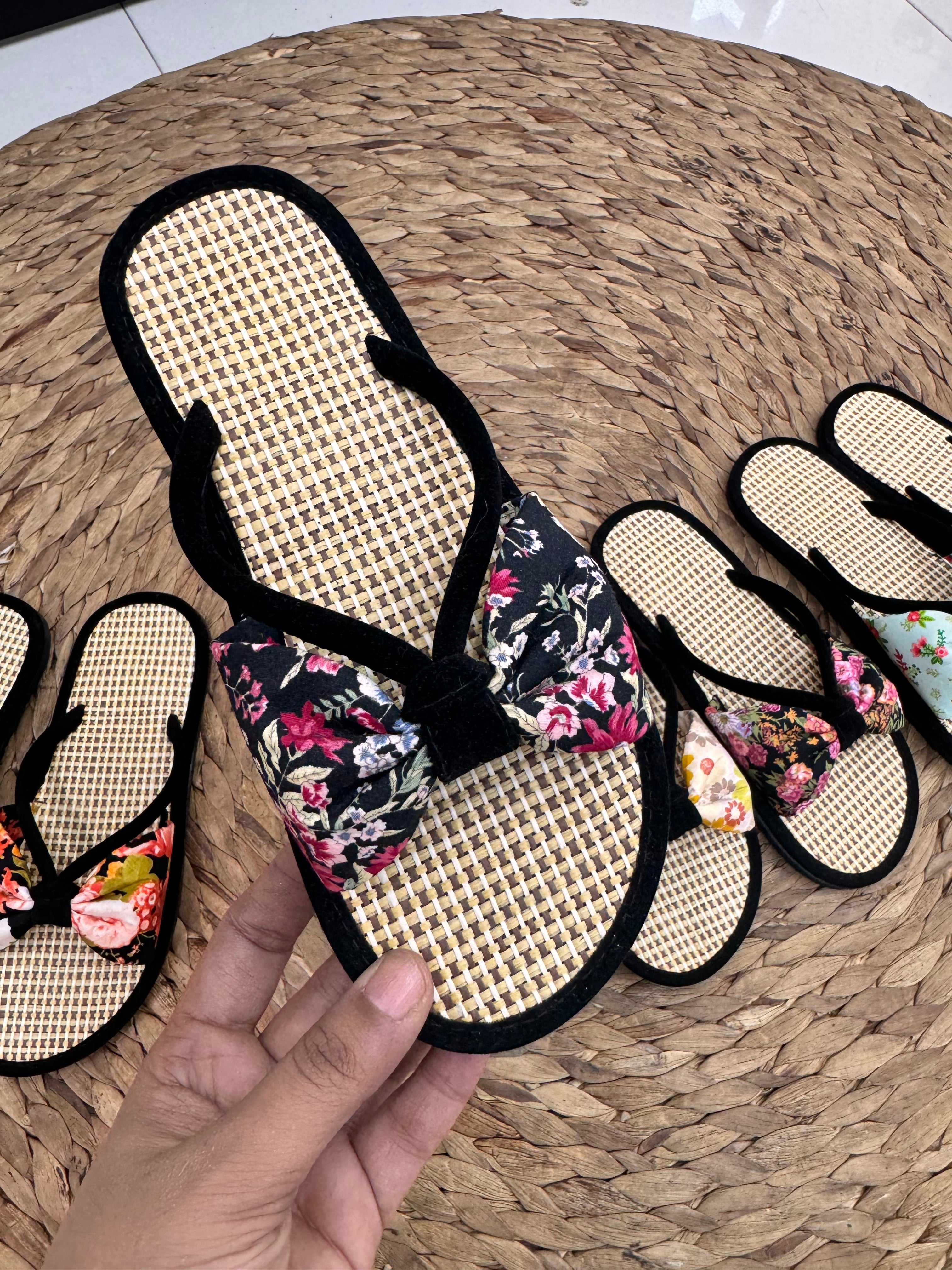 Floral beach flips