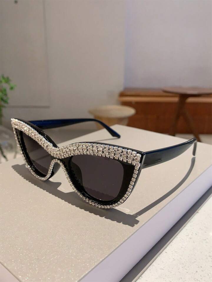 Rhinestone Cat Eye Sunglases