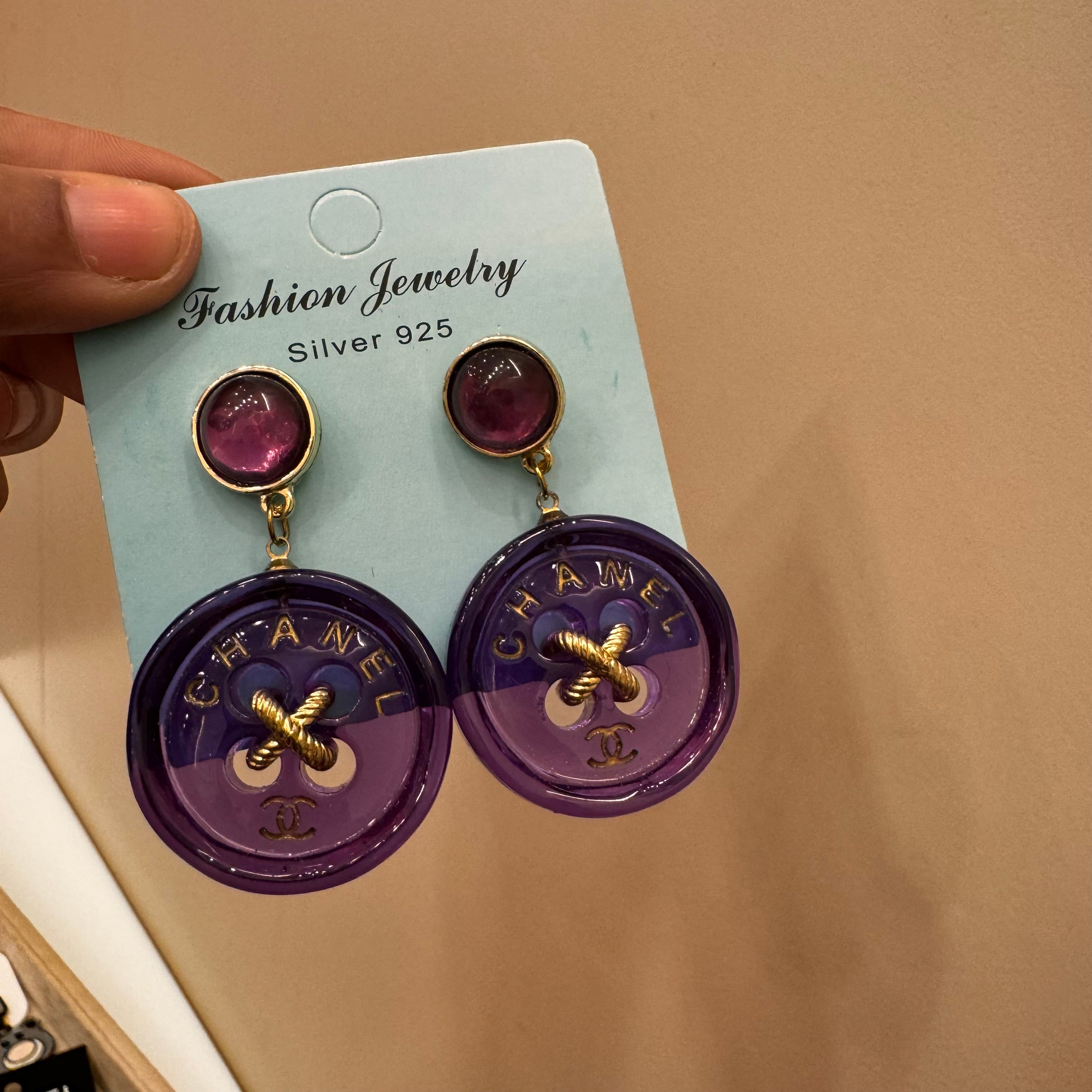 Quirky Earrings stole me