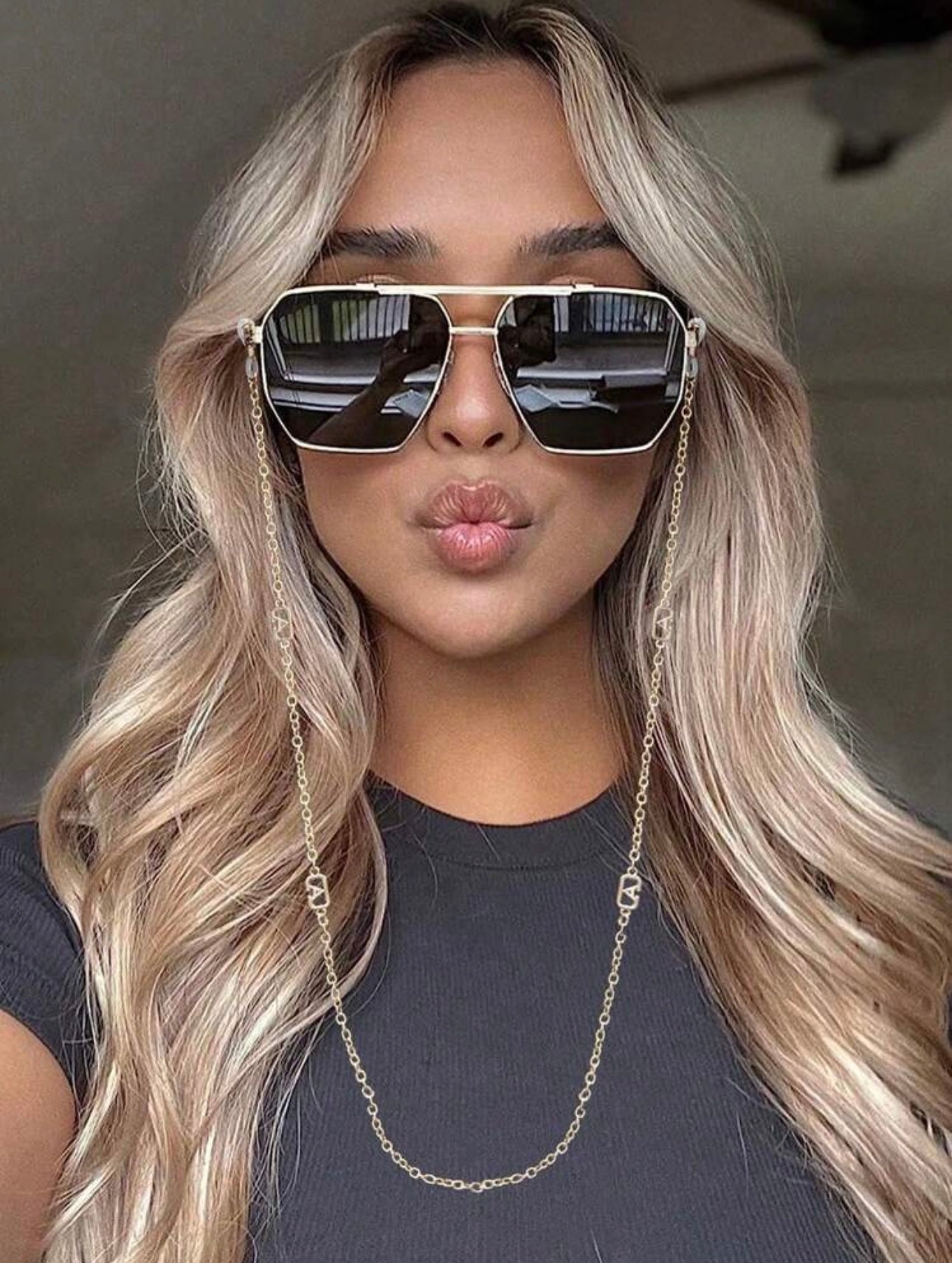 Hot Sunglasses with chain